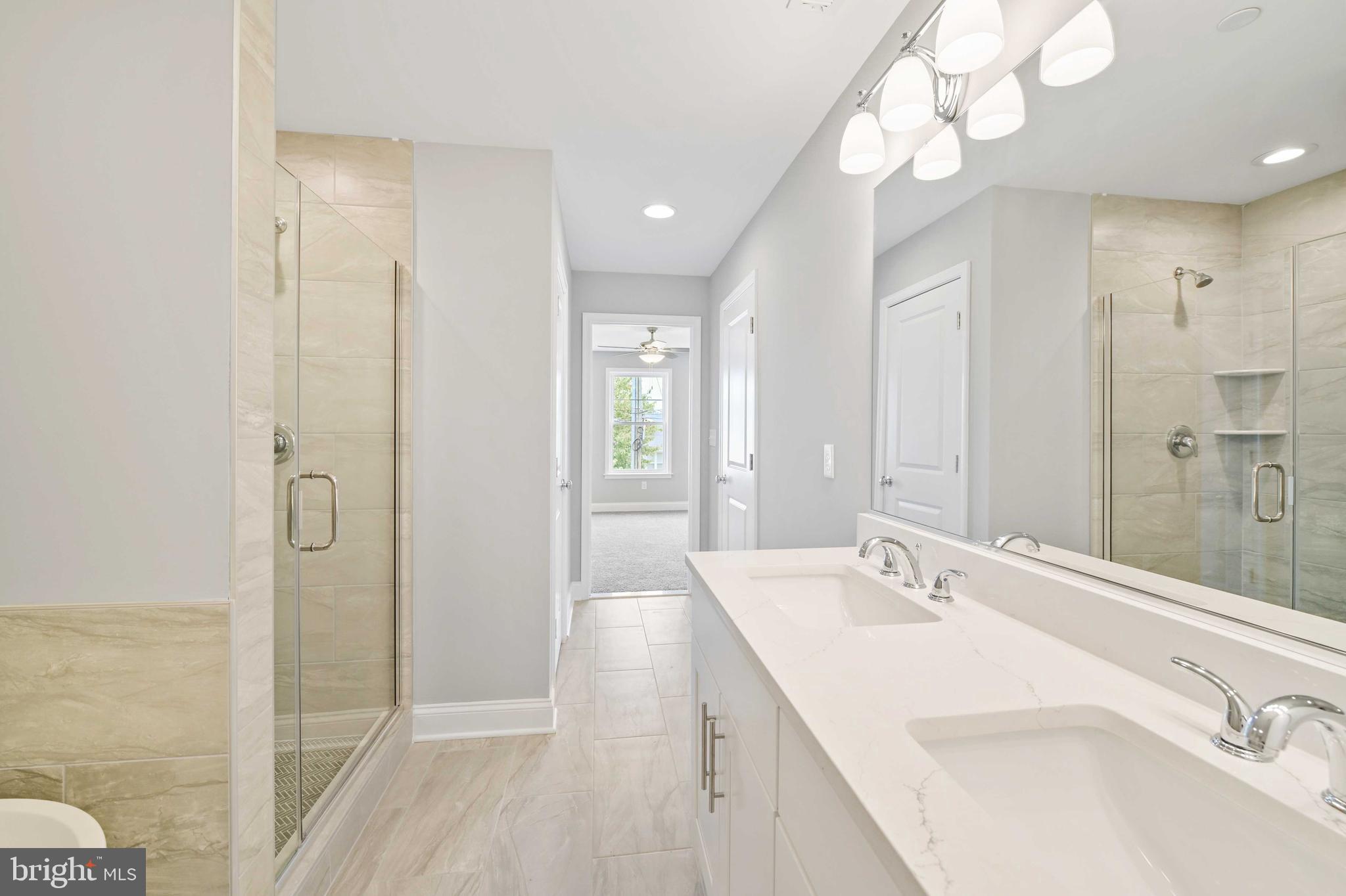 RIVIERA BEACH - Residential