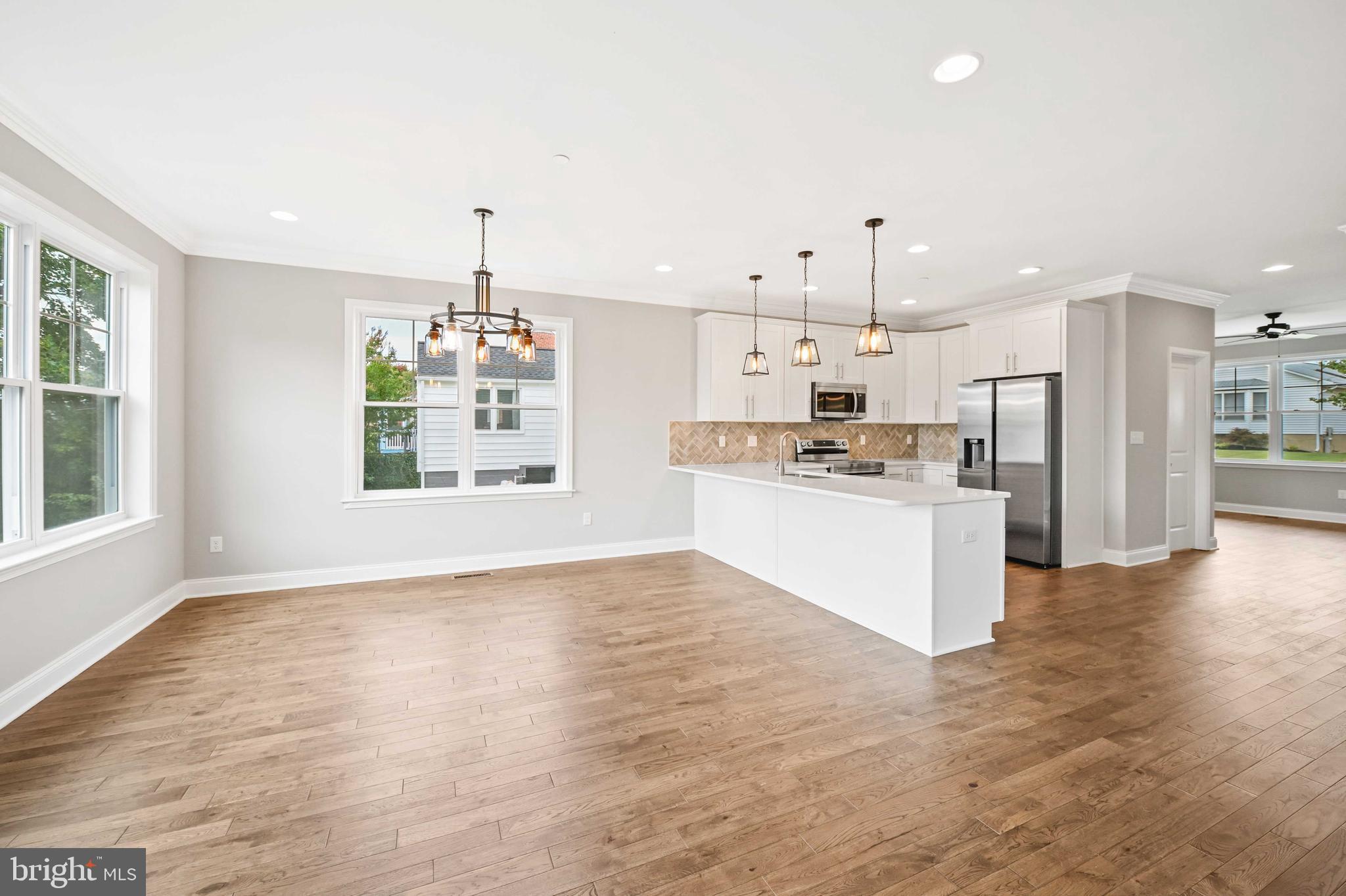 RIVIERA BEACH - Residential