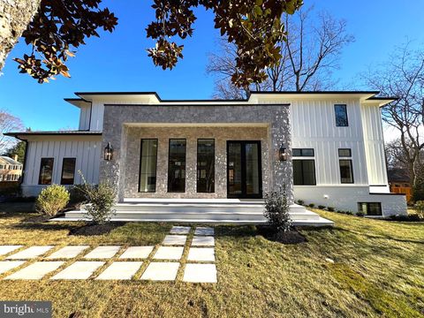 6809 WHITTIER BOULEVARD BETHESDA MD 20817