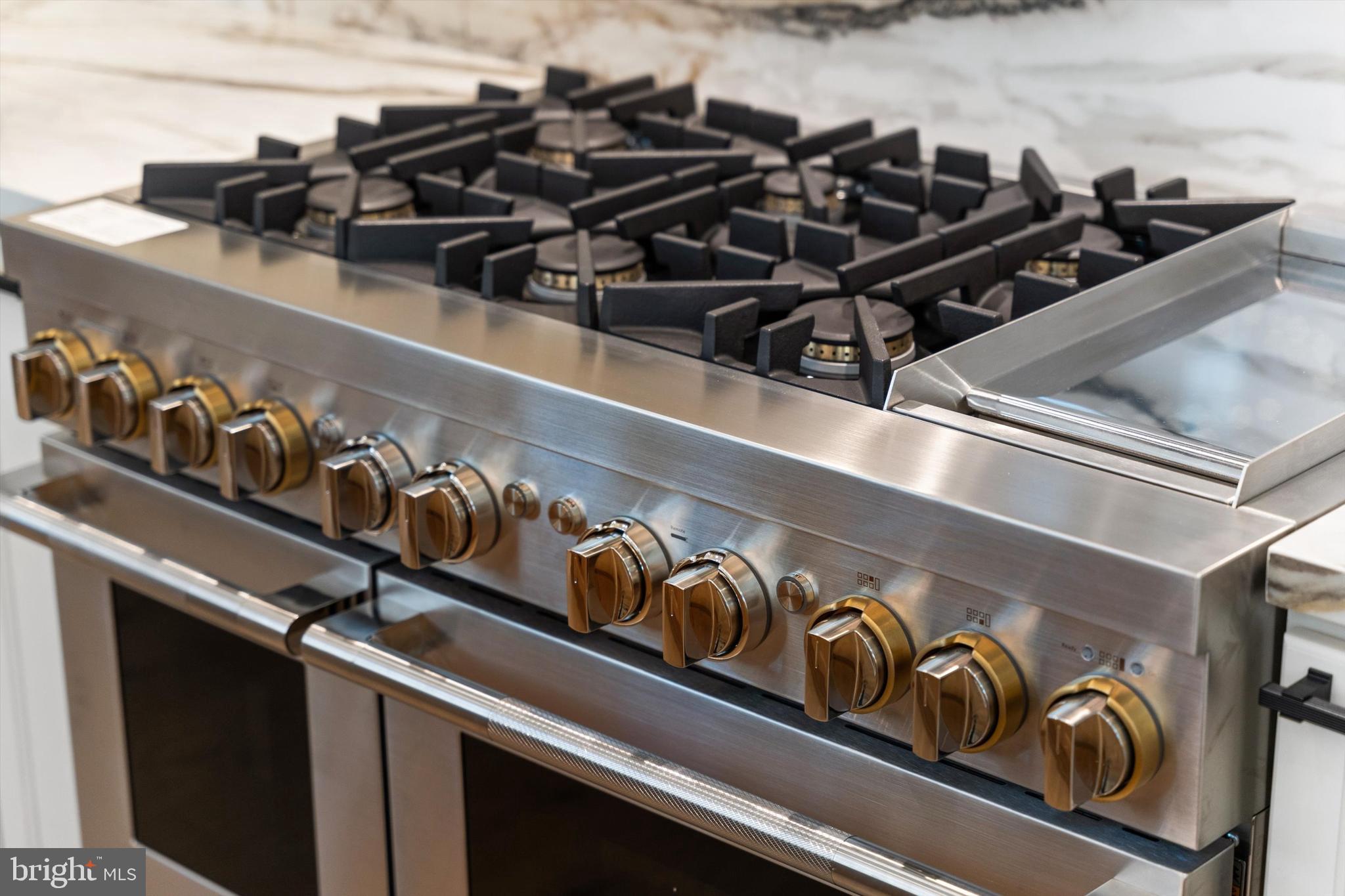 KENWOOD PARK - Residential