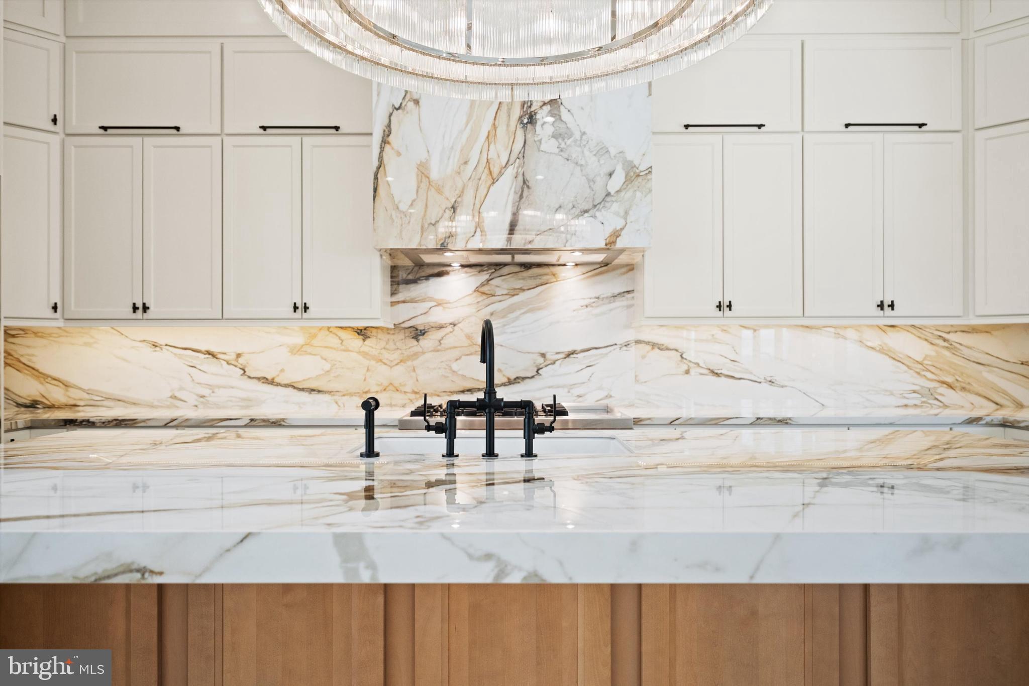 KENWOOD PARK - Residential