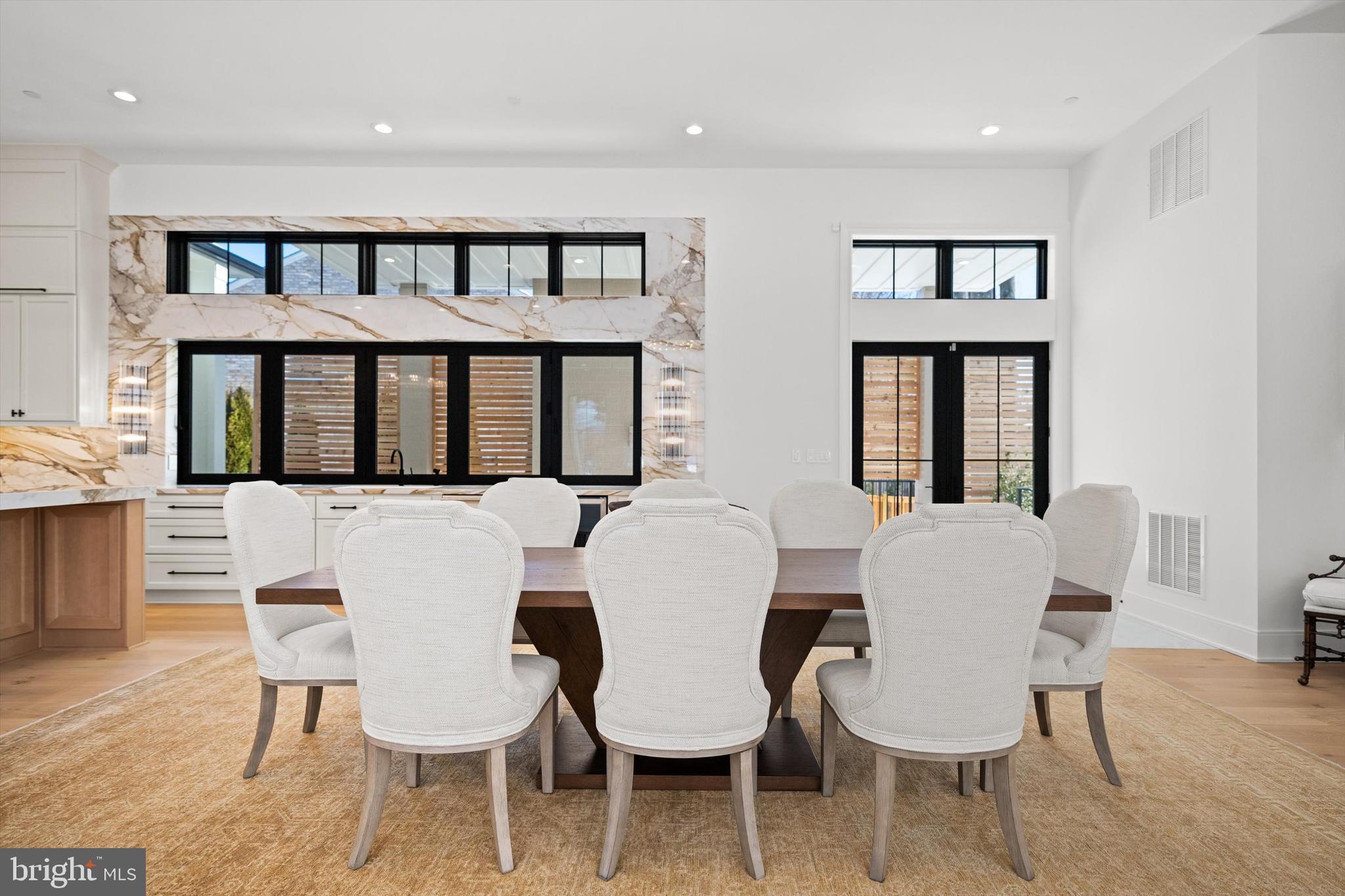 KENWOOD PARK - Residential