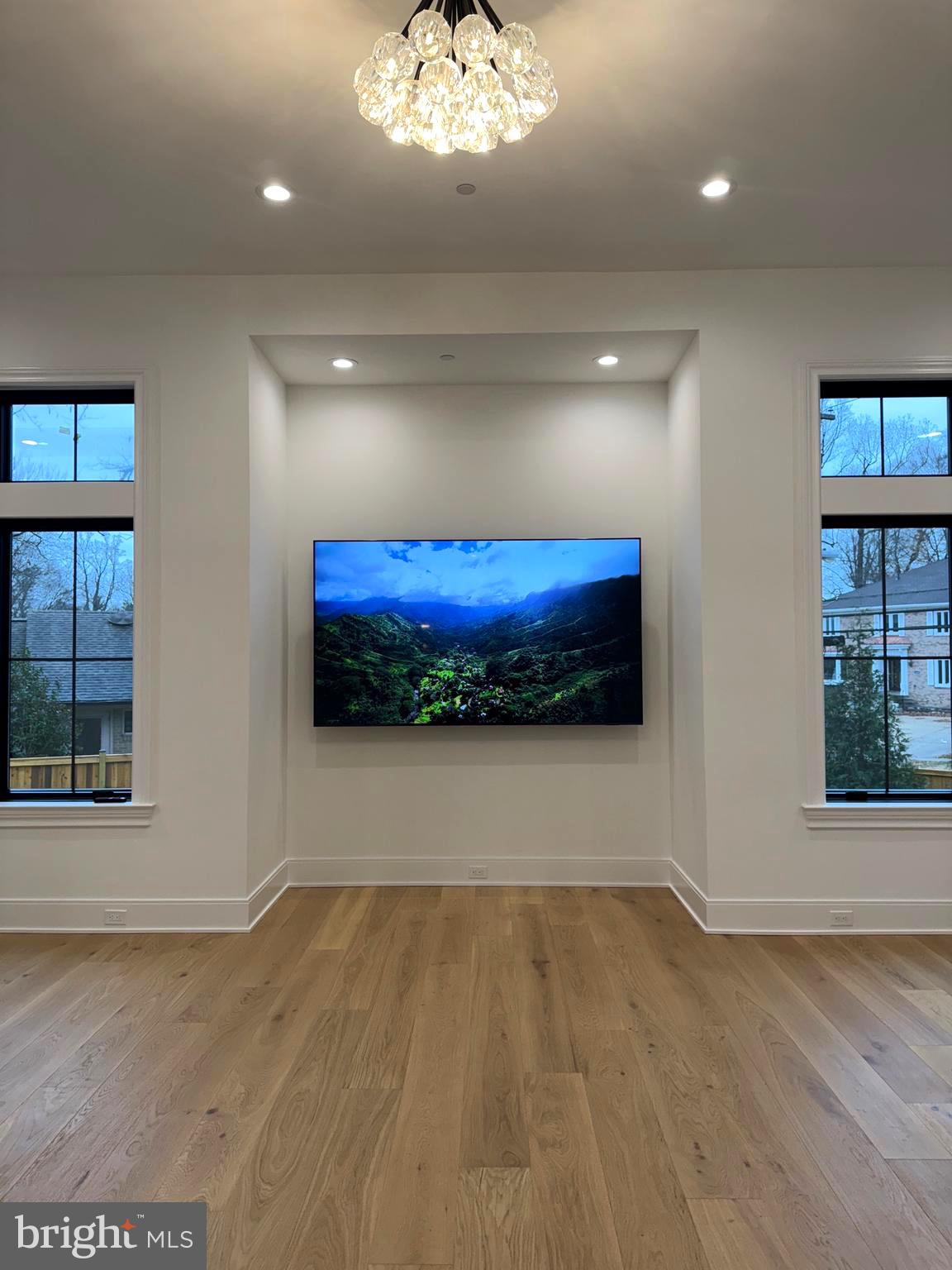 KENWOOD PARK - Residential