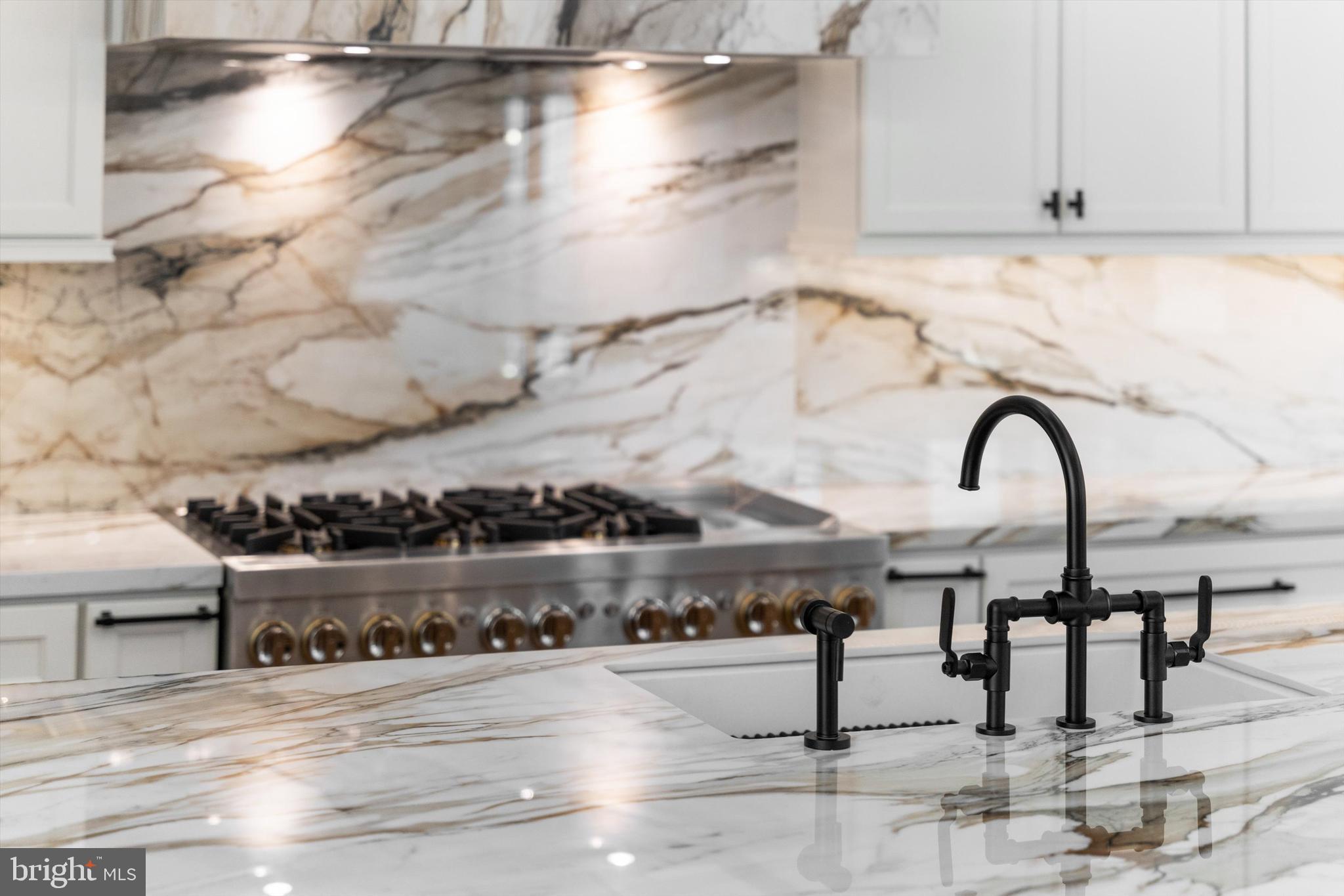 KENWOOD PARK - Residential