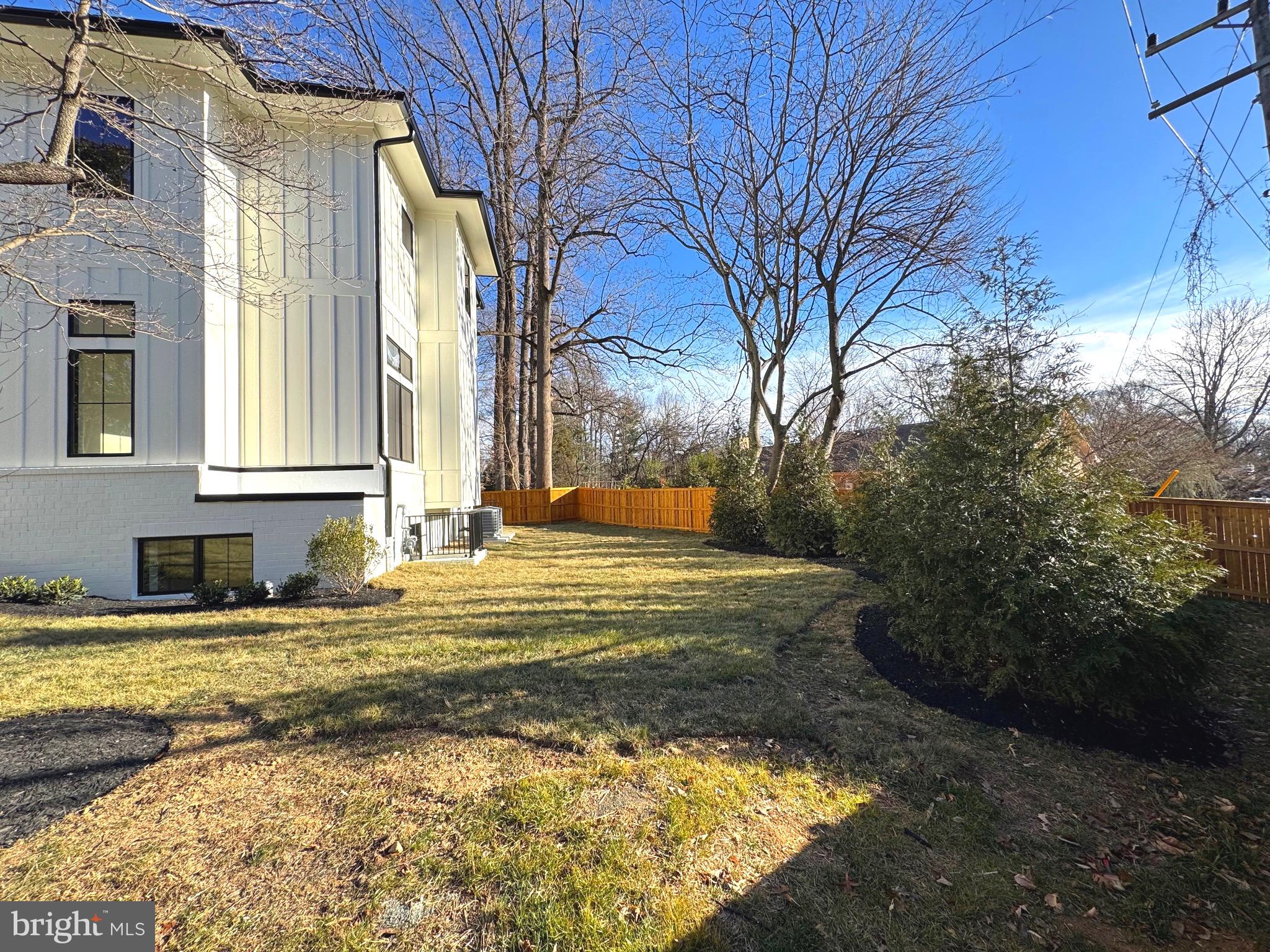 KENWOOD PARK - Residential