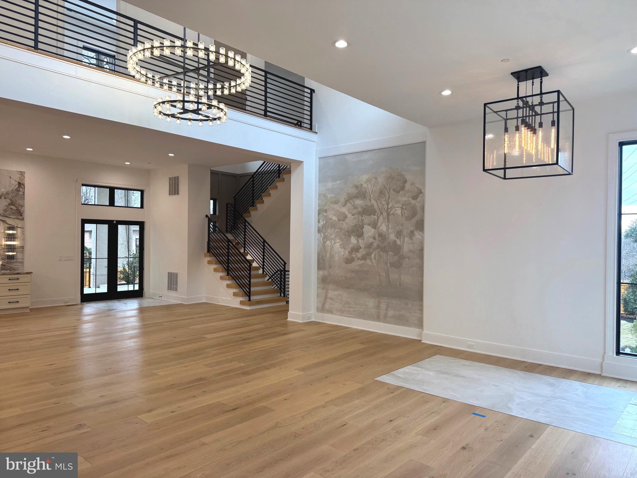 KENWOOD PARK - Residential