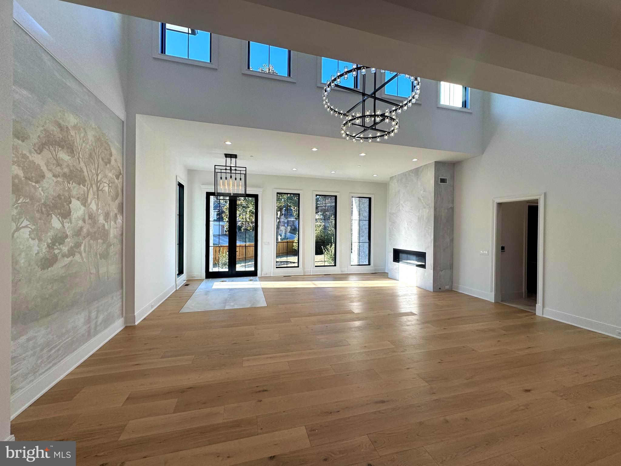 KENWOOD PARK - Residential