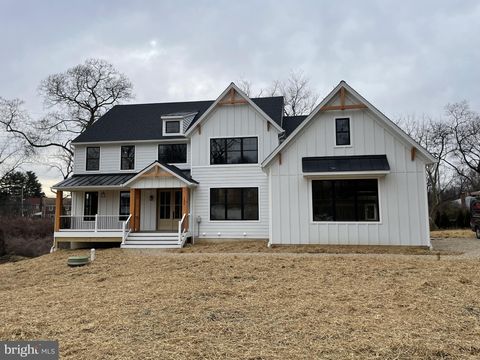 15 GERLOFF ROAD SCHWENKSVILLE PA 19473