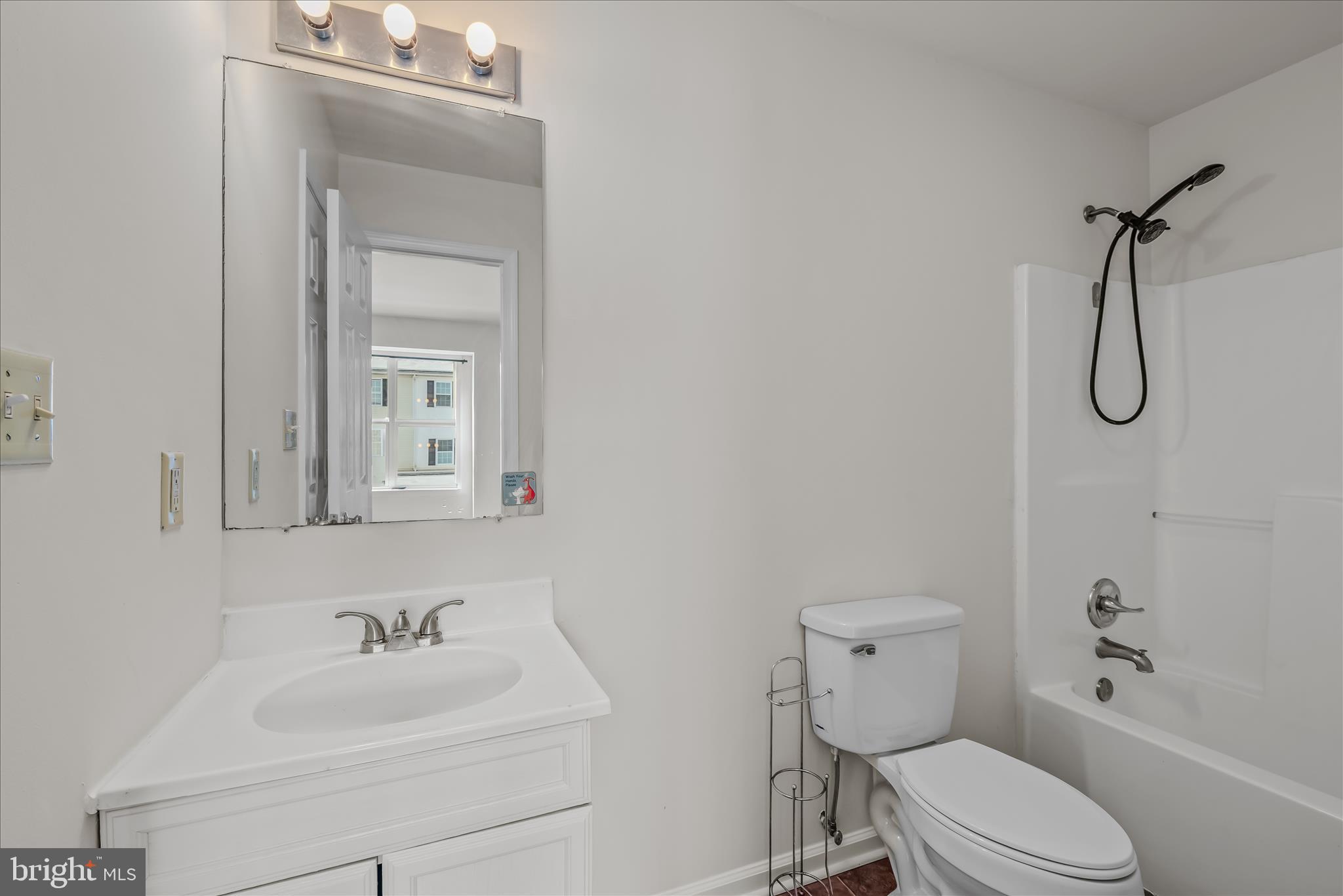 HEDGESVILLE HILLS - Residential