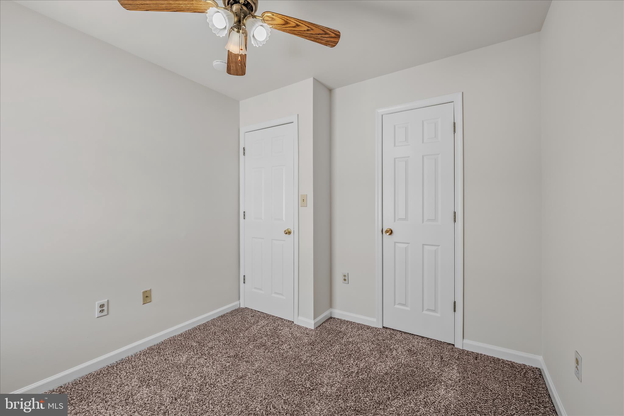 HEDGESVILLE HILLS - Residential