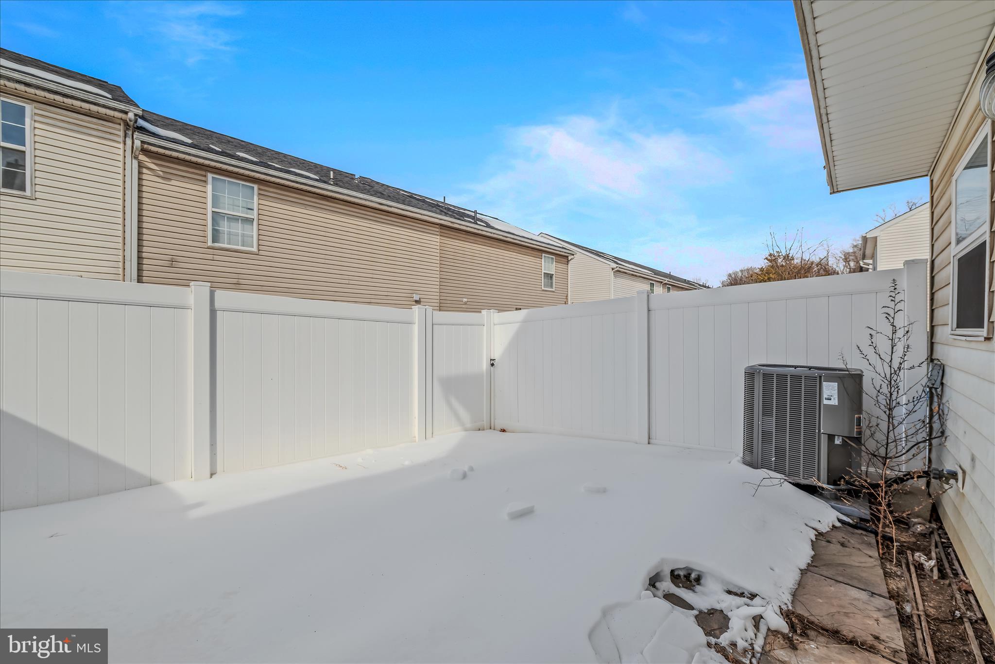 HEDGESVILLE HILLS - Residential