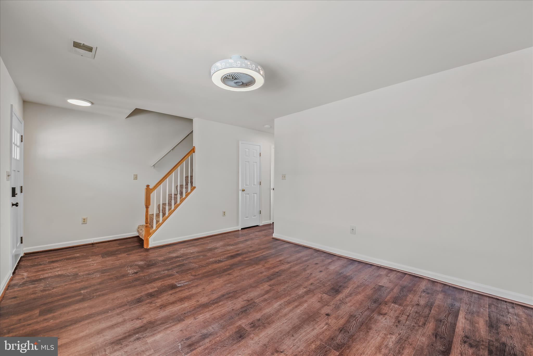 HEDGESVILLE HILLS - Residential