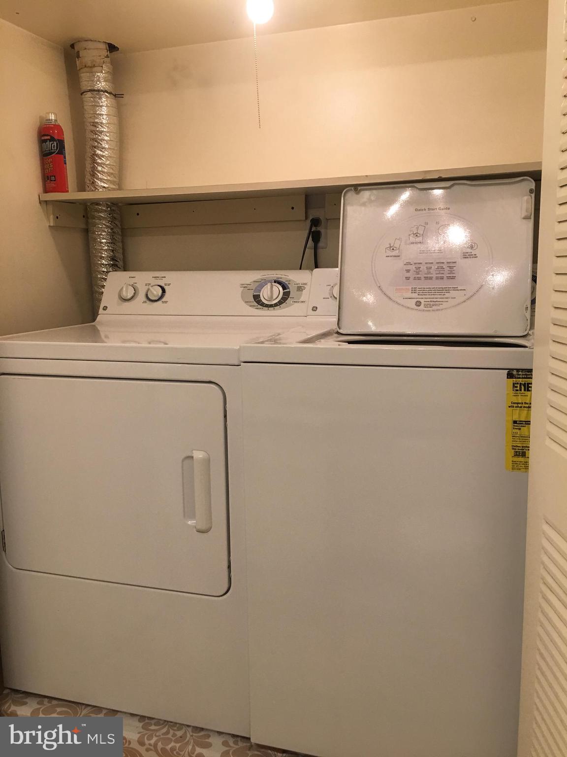 VALLEY GLEN - Residential Lease