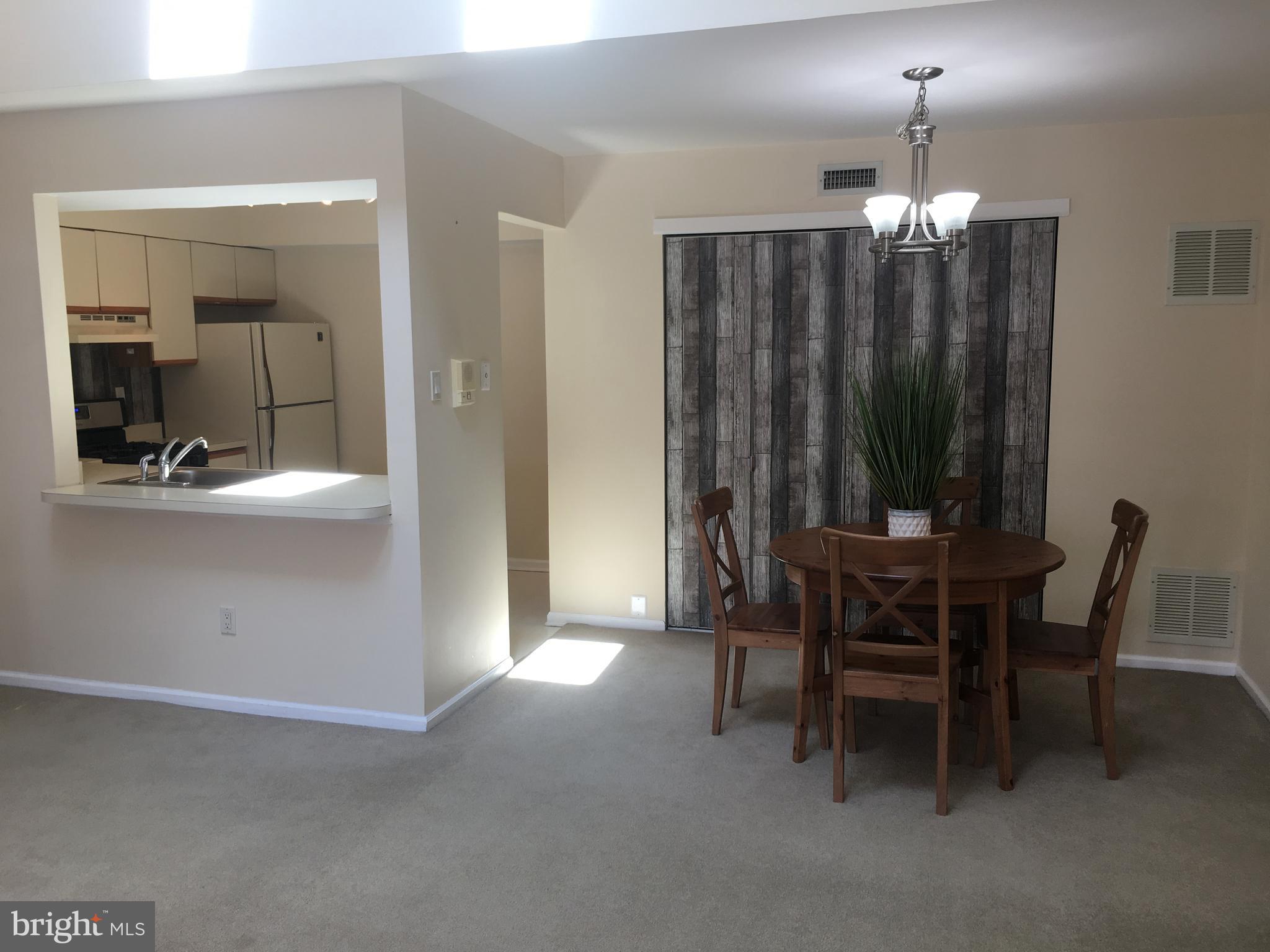 VALLEY GLEN - Residential Lease