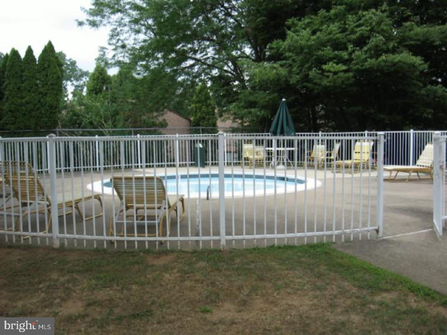 VALLEY GLEN - Residential Lease