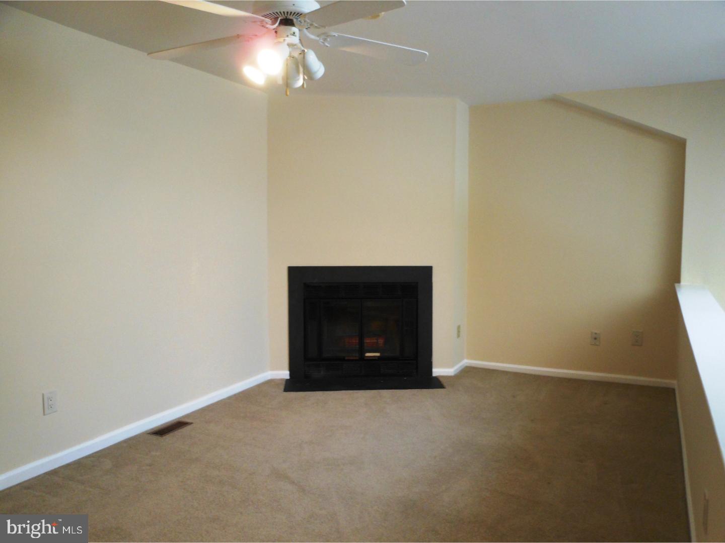 VALLEY GLEN - Residential Lease