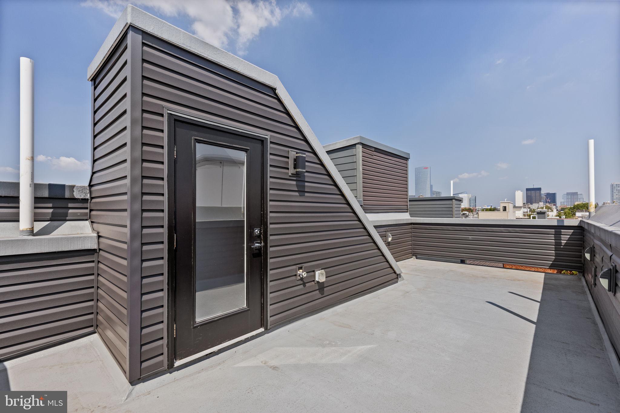 GRADUATE HOSPITAL - Residential