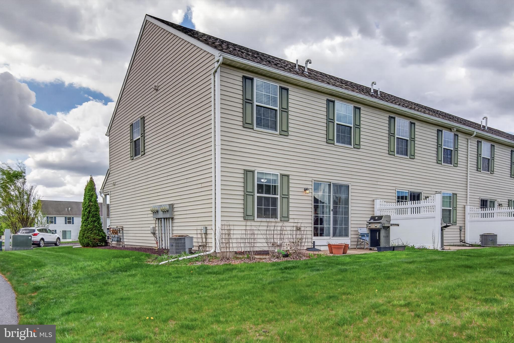 VILLAGE AT SPRINGBROOK FARMS - Residential