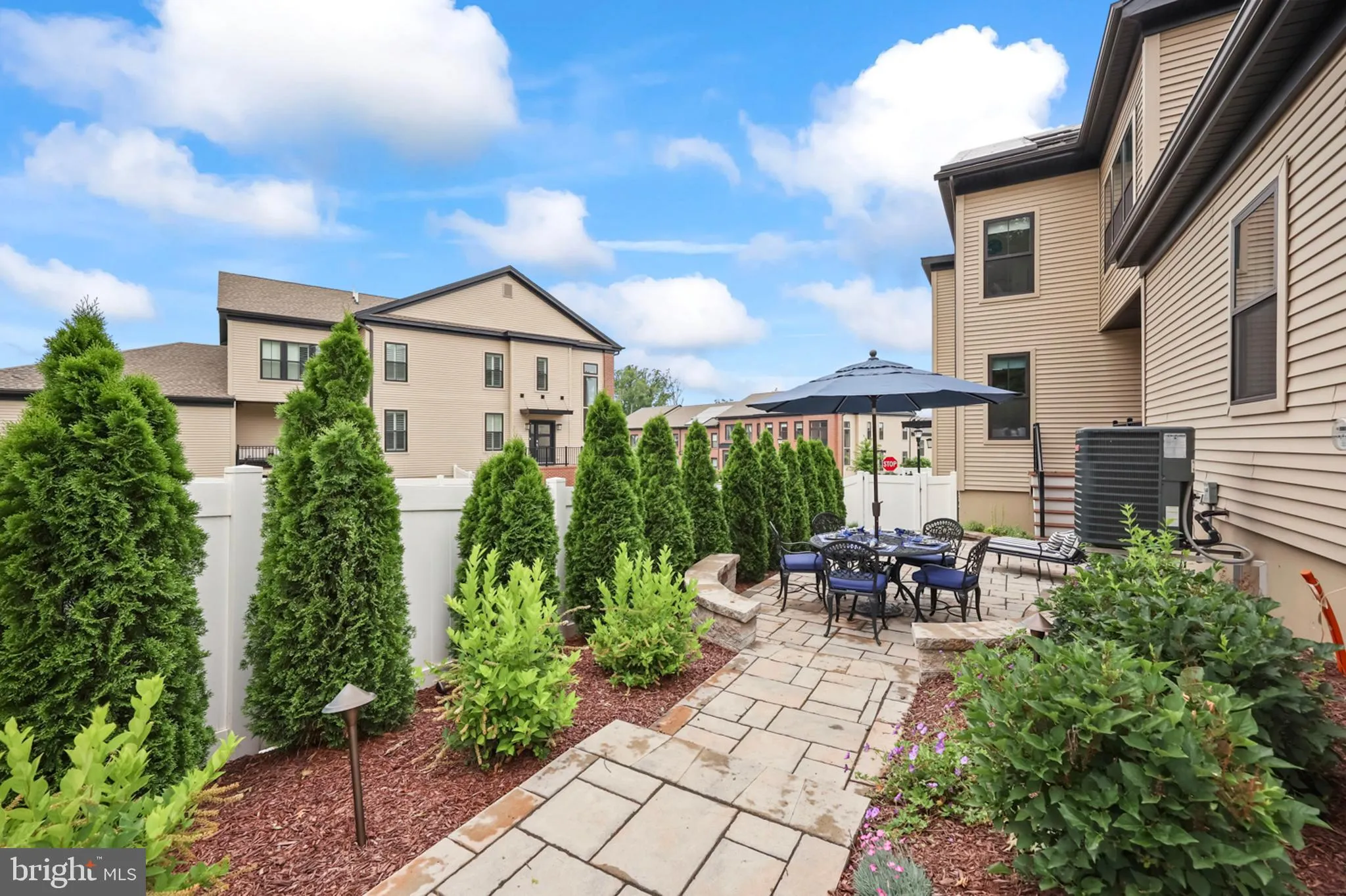 Skillman, New Jersey 08558, United States, 4 Bedrooms Bedrooms, ,5 BathroomsBathrooms,Residential,Active,157664