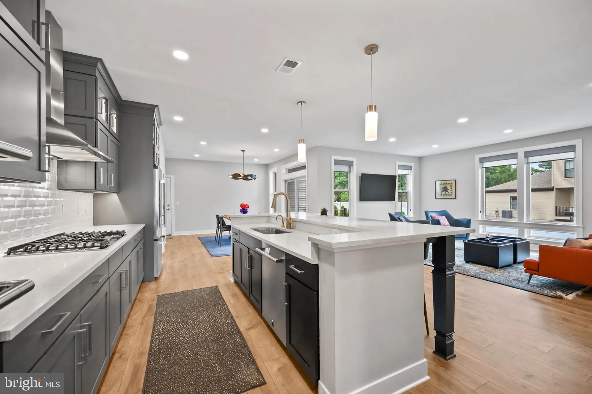 Skillman, New Jersey 08558, United States, 4 Bedrooms Bedrooms, ,5 BathroomsBathrooms,Residential,Active,157664