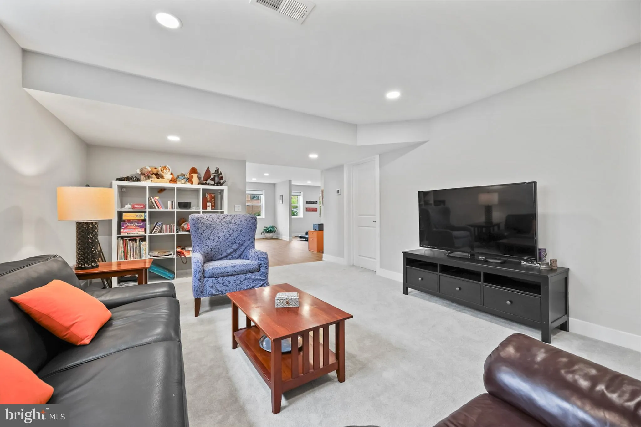 Skillman, New Jersey 08558, United States, 4 Bedrooms Bedrooms, ,5 BathroomsBathrooms,Residential,Active,157664