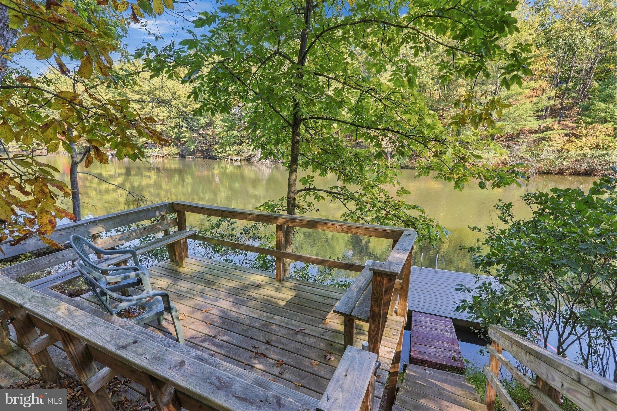 306 TANAGER LANE