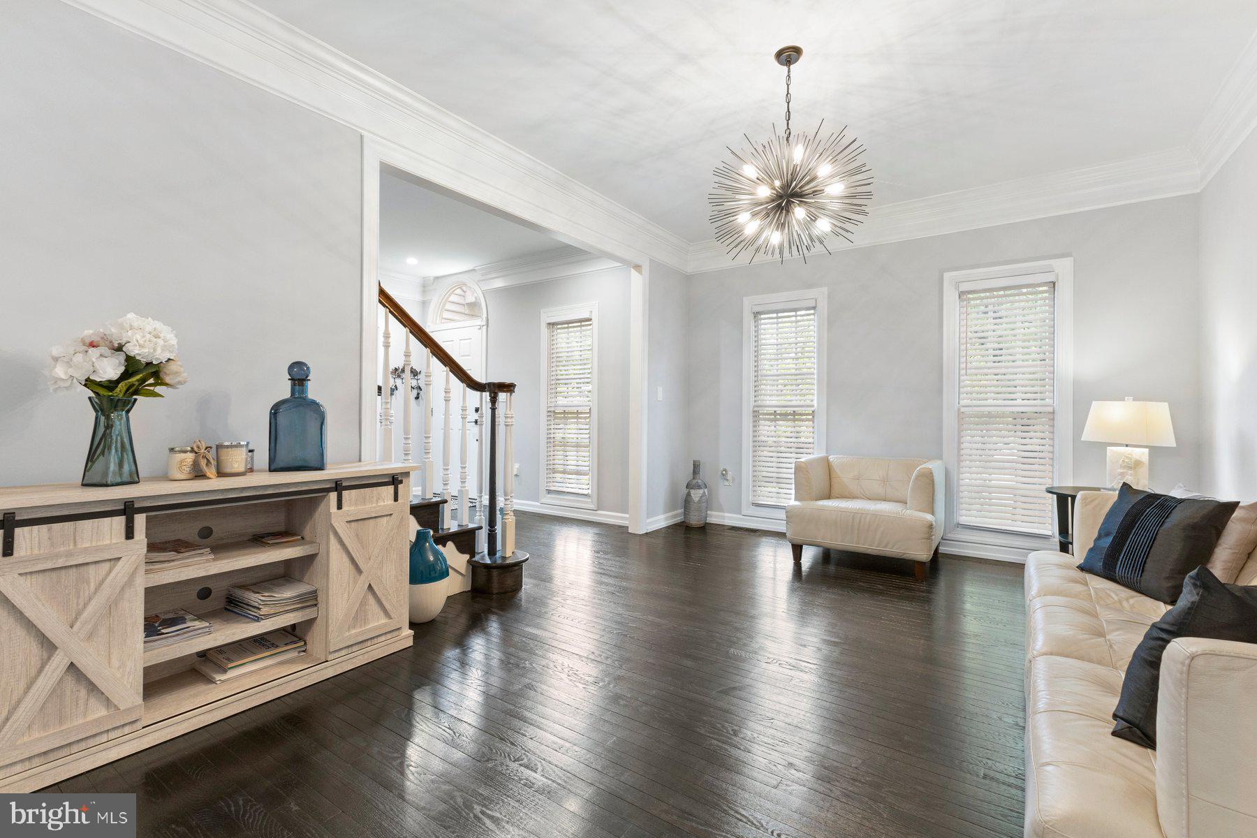 KINGS BRIDGE - Residential