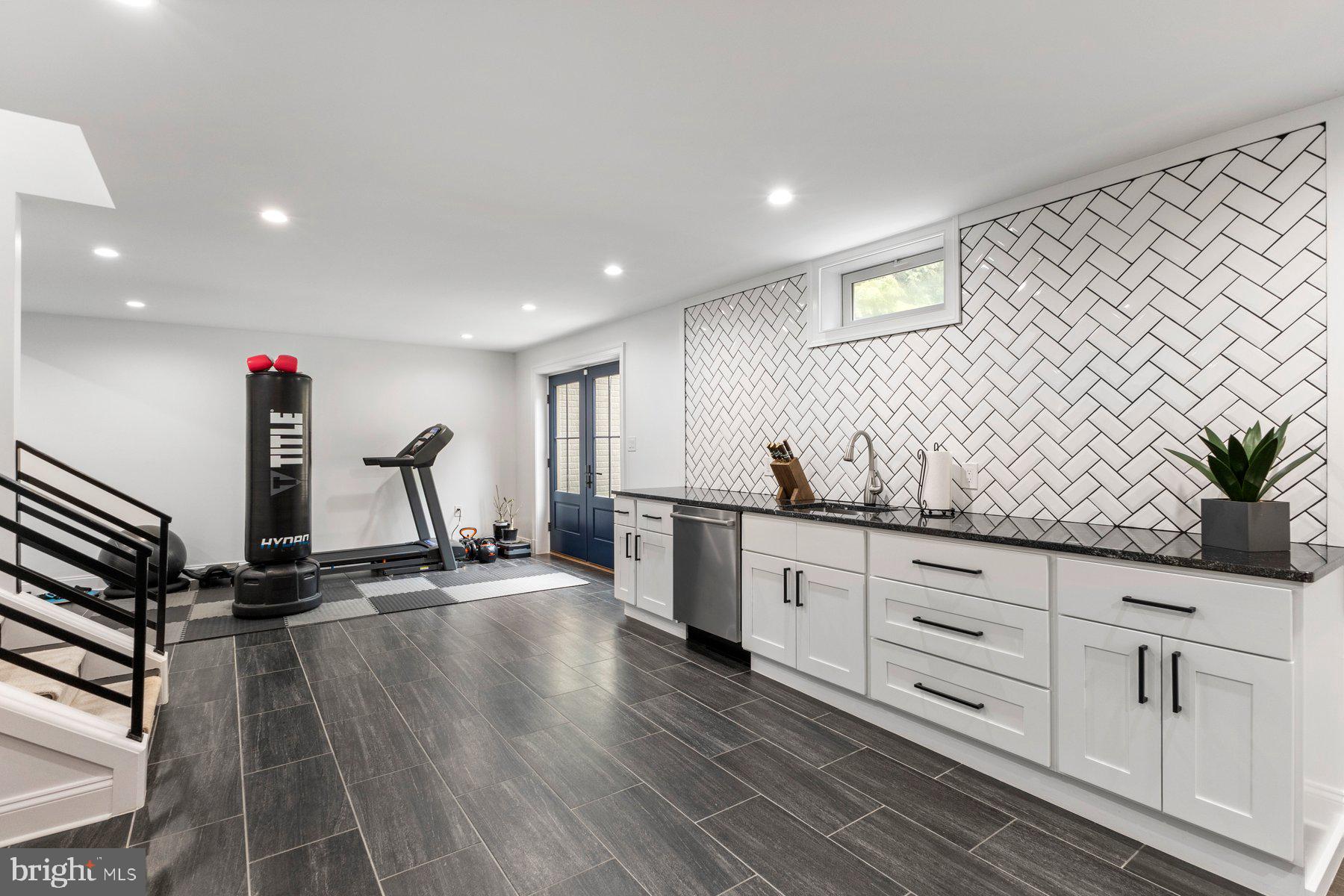 KINGS BRIDGE - Residential