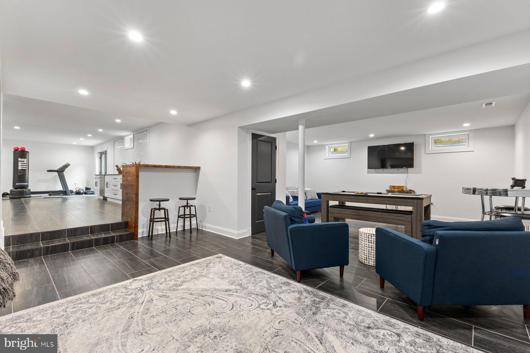 KINGS BRIDGE - Residential