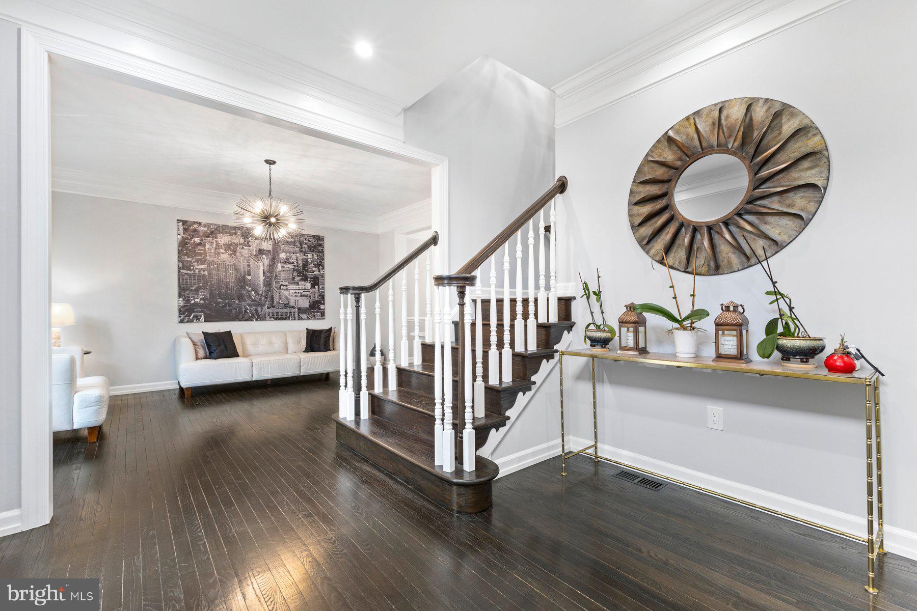 KINGS BRIDGE - Residential