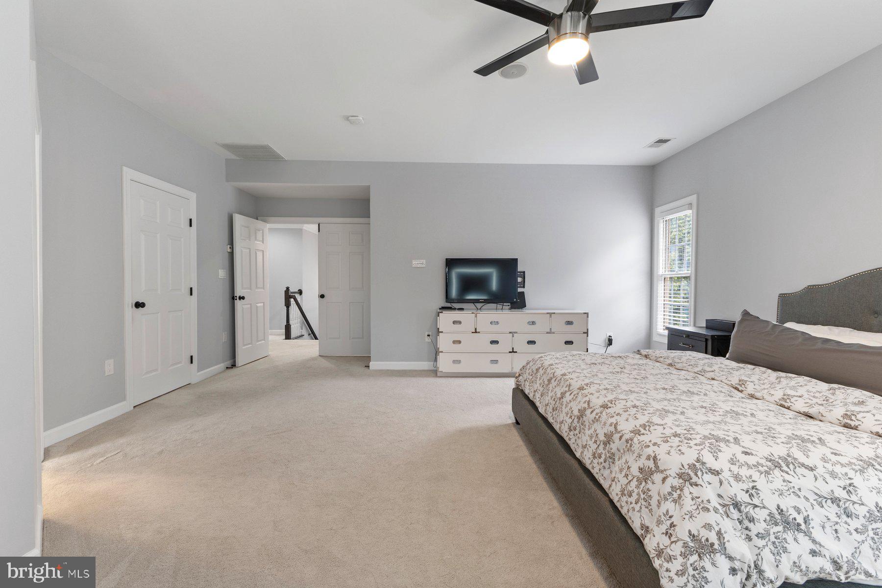 KINGS BRIDGE - Residential