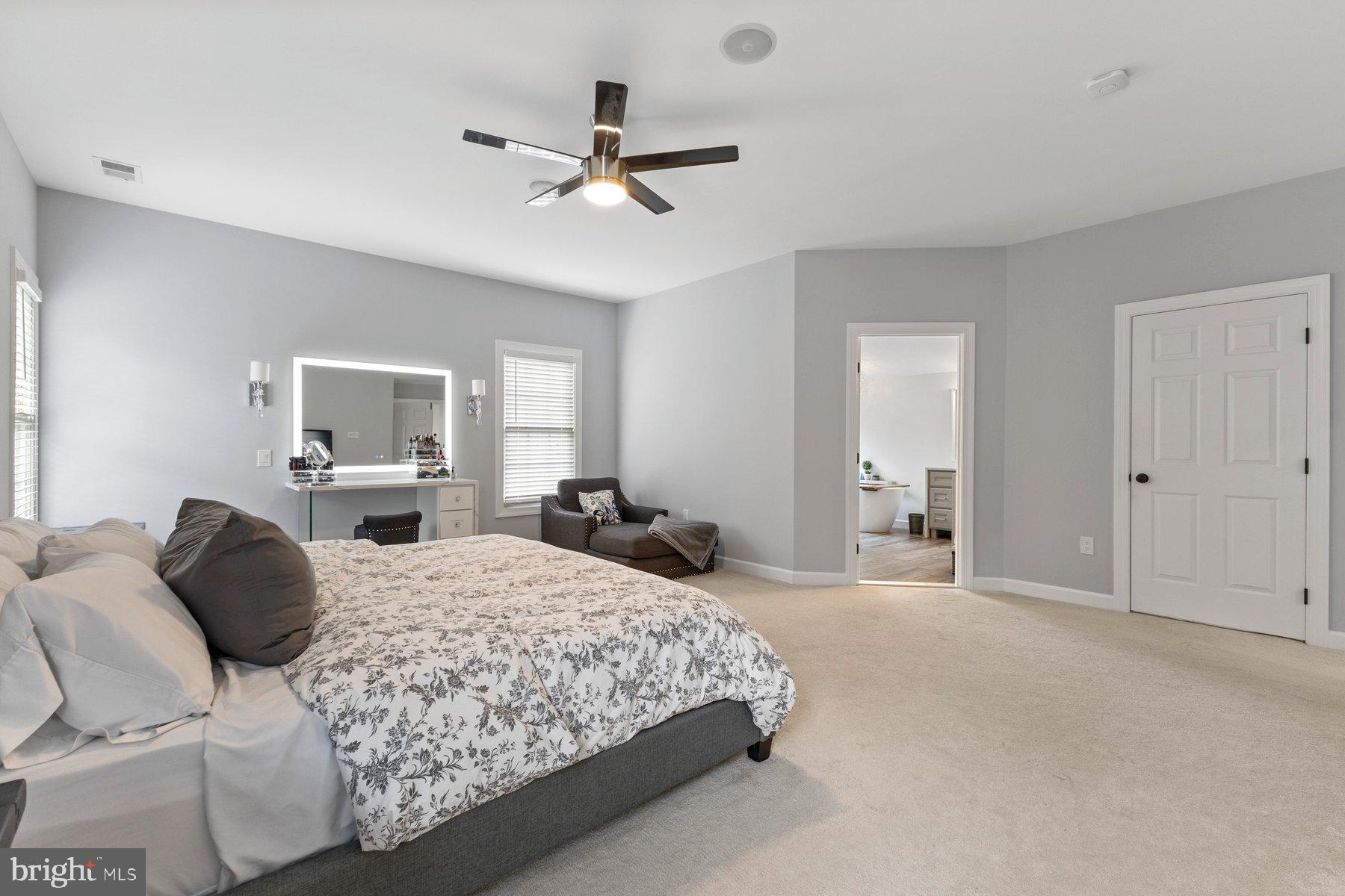 KINGS BRIDGE - Residential