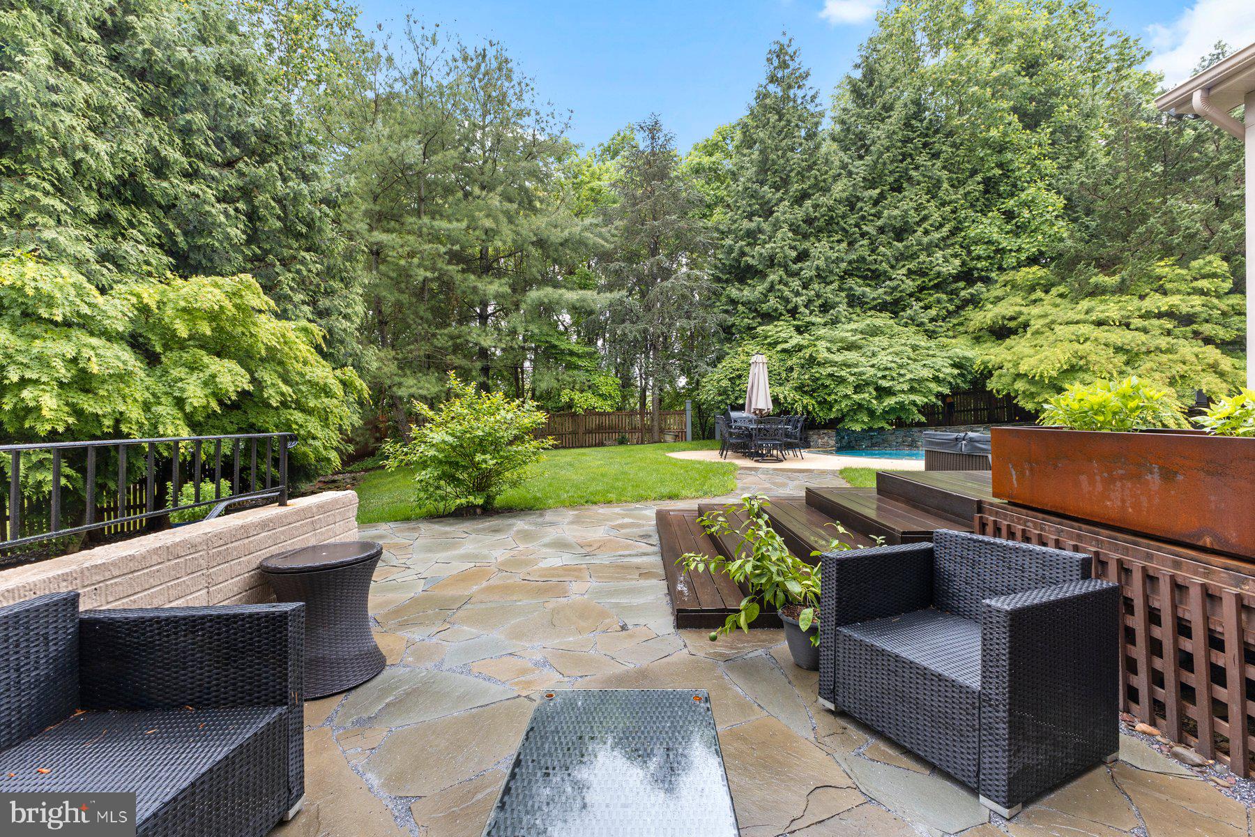 KINGS BRIDGE - Residential