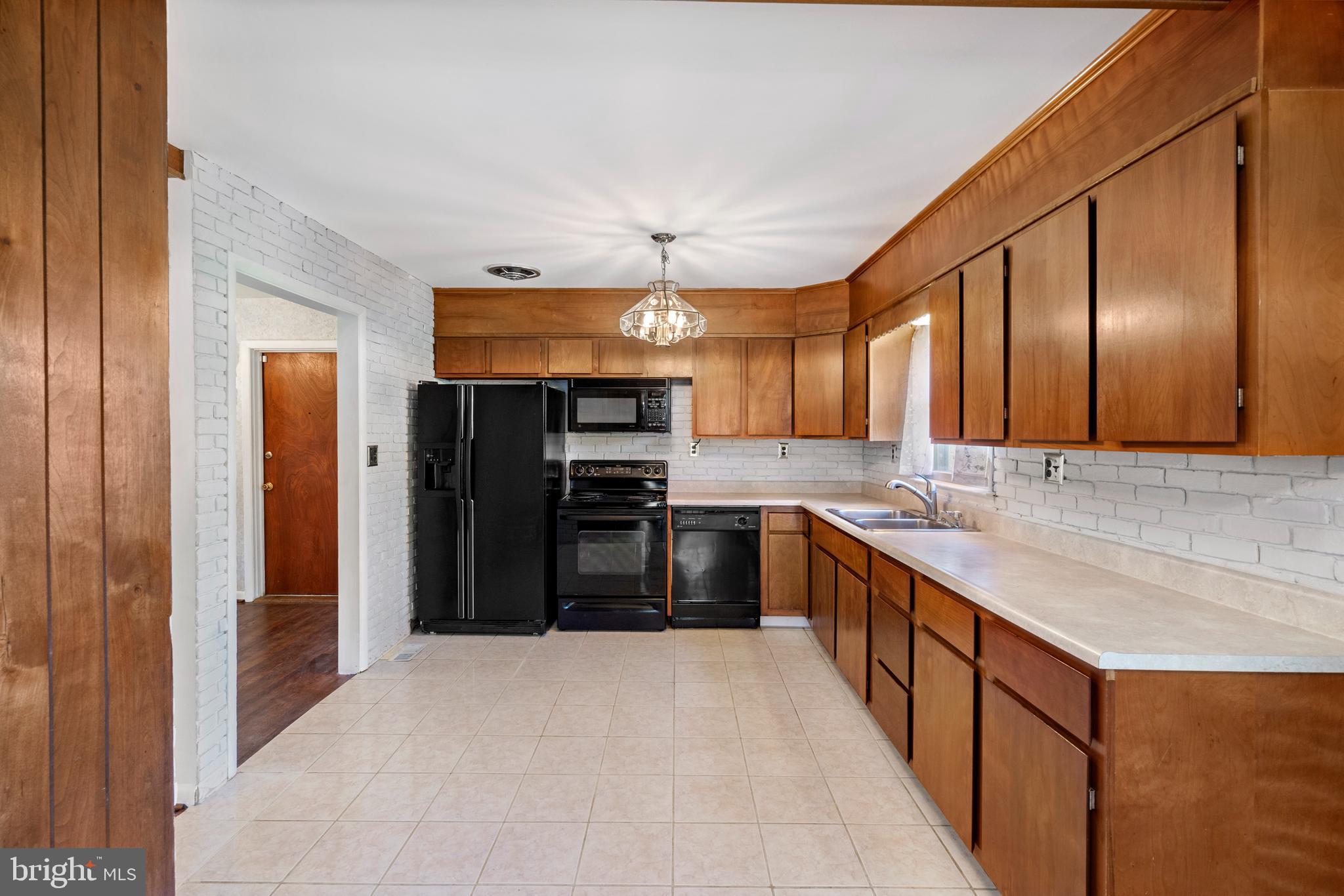 CAVALIER HEIGHTS - Residential