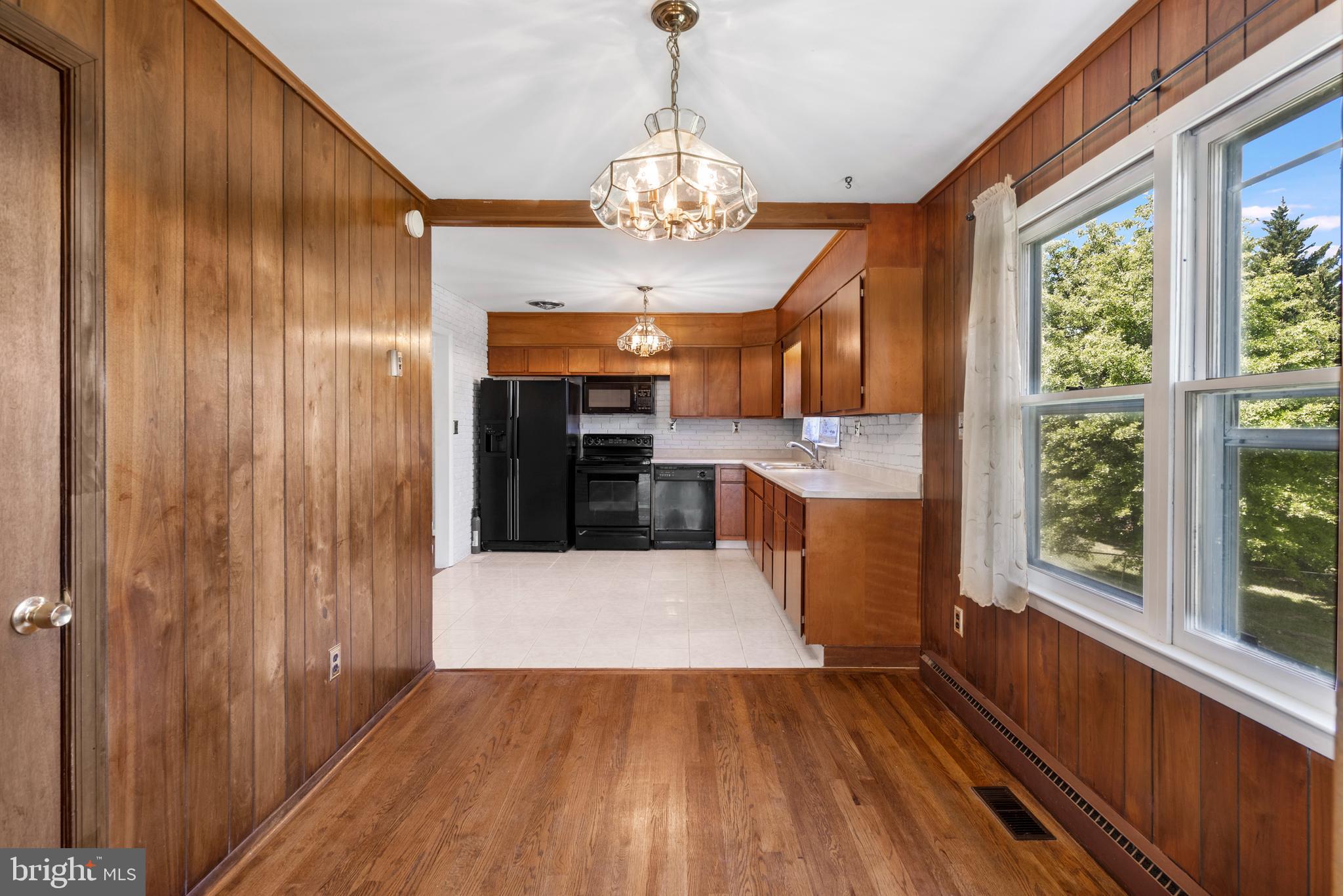 CAVALIER HEIGHTS - Residential