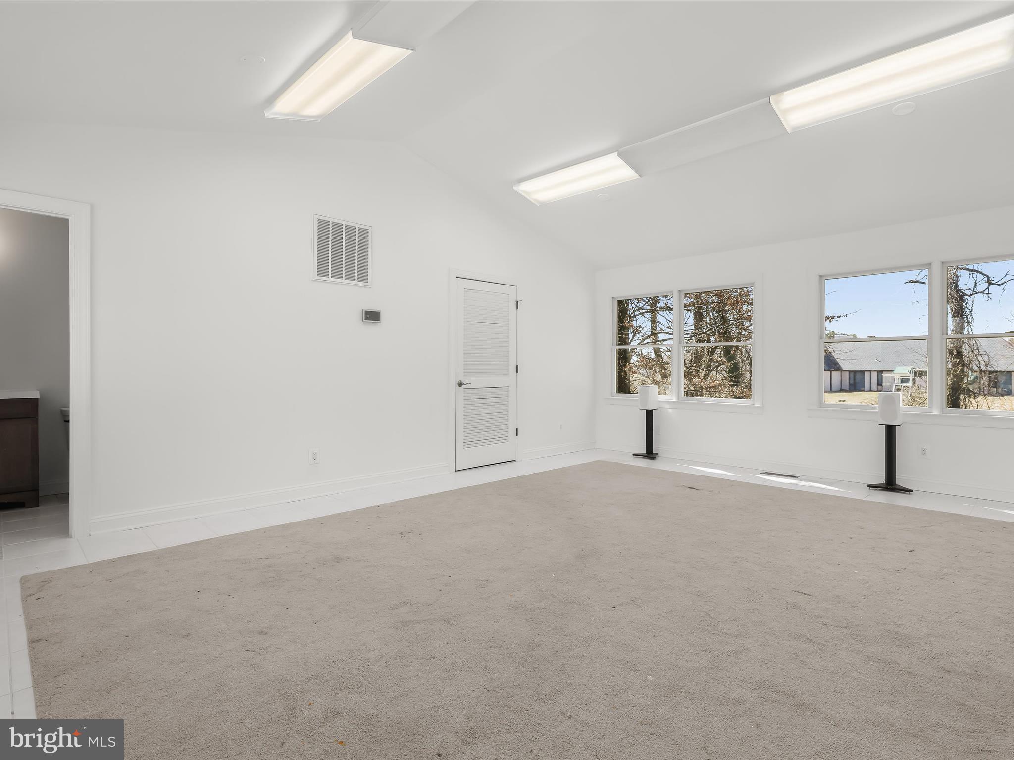 PIKESVILLE - Residential