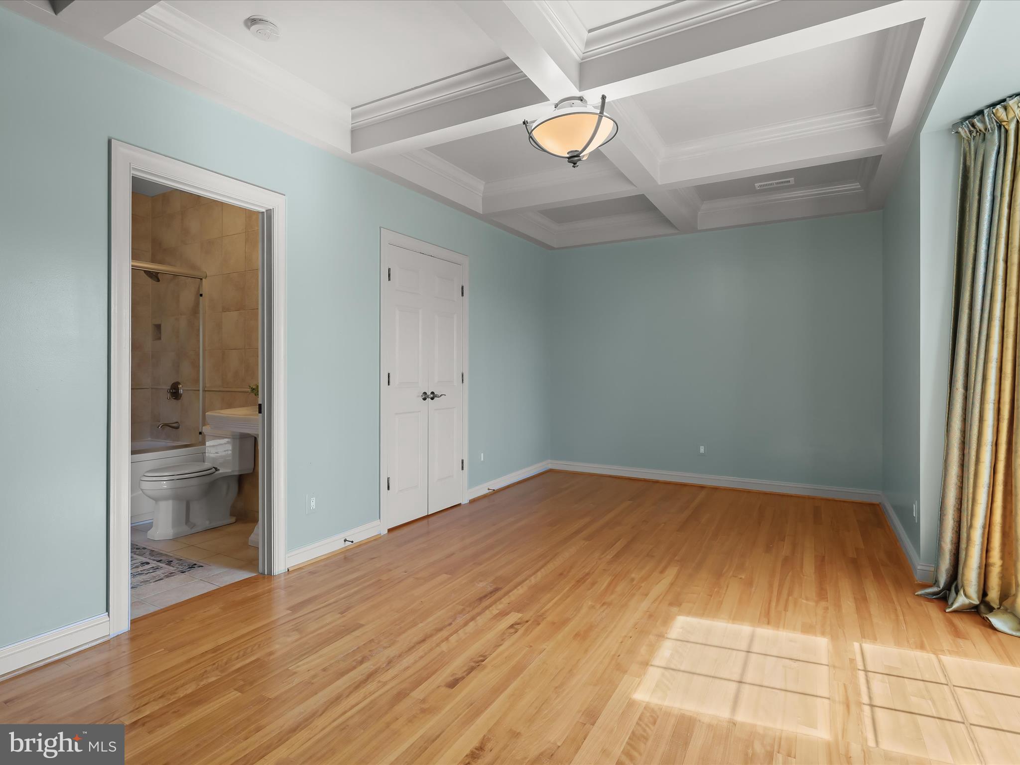 PIKESVILLE - Residential