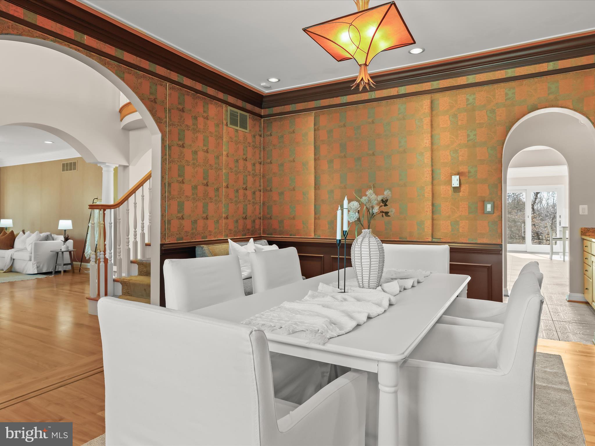 PIKESVILLE - Residential