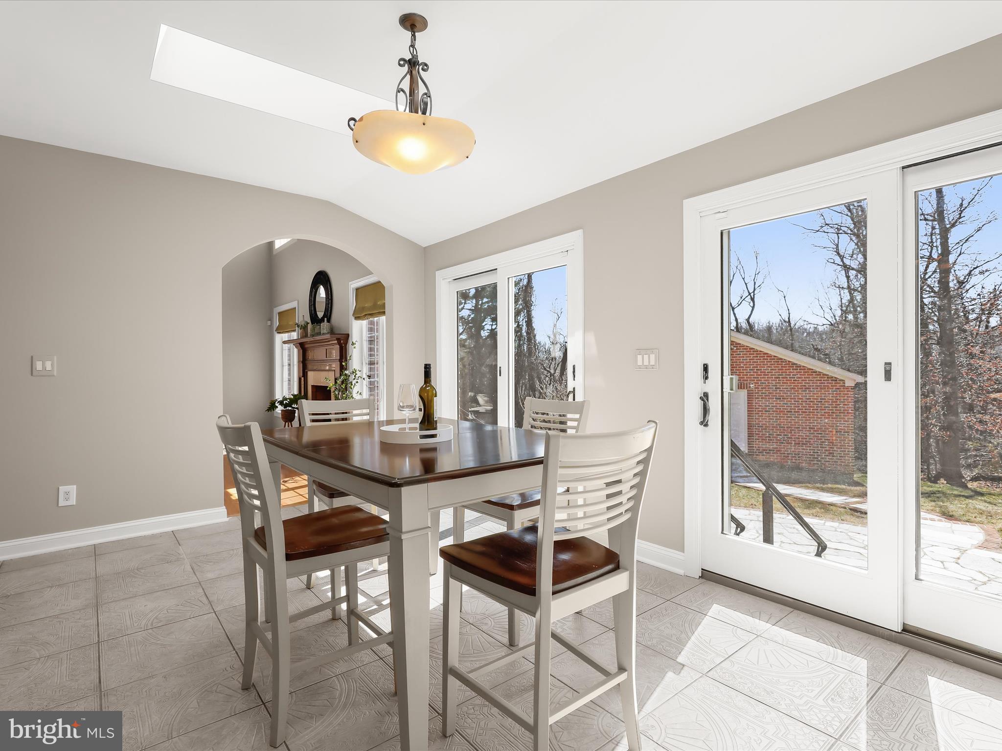 PIKESVILLE - Residential