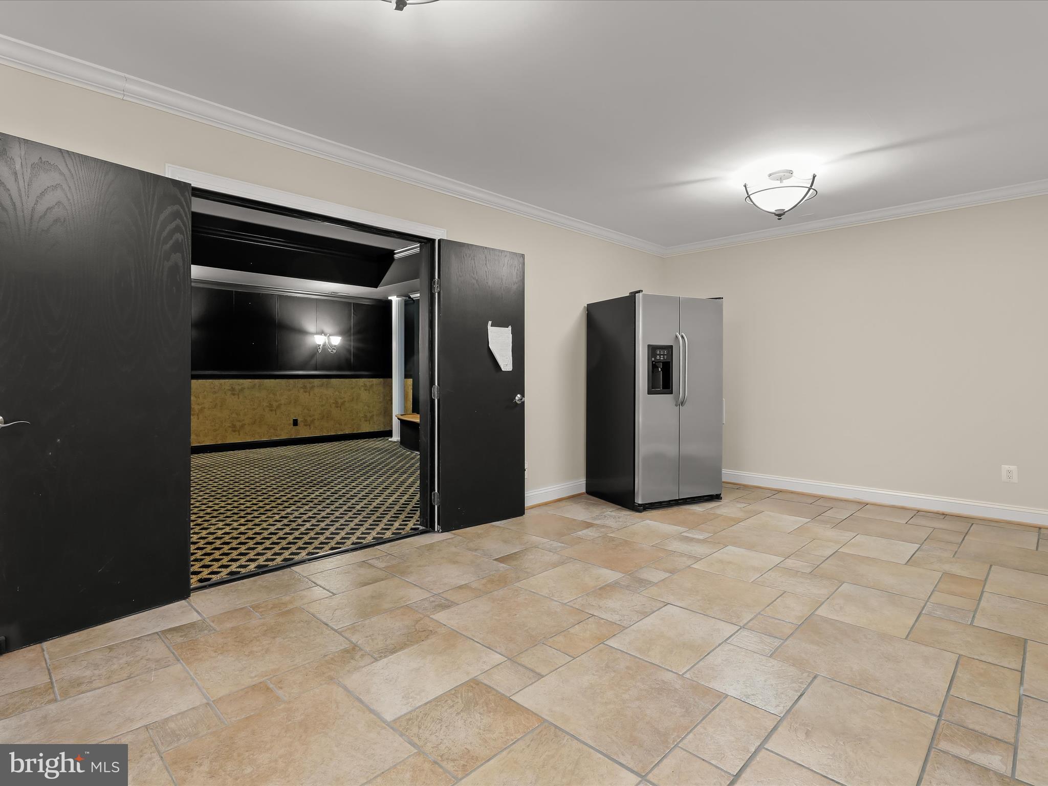 PIKESVILLE - Residential