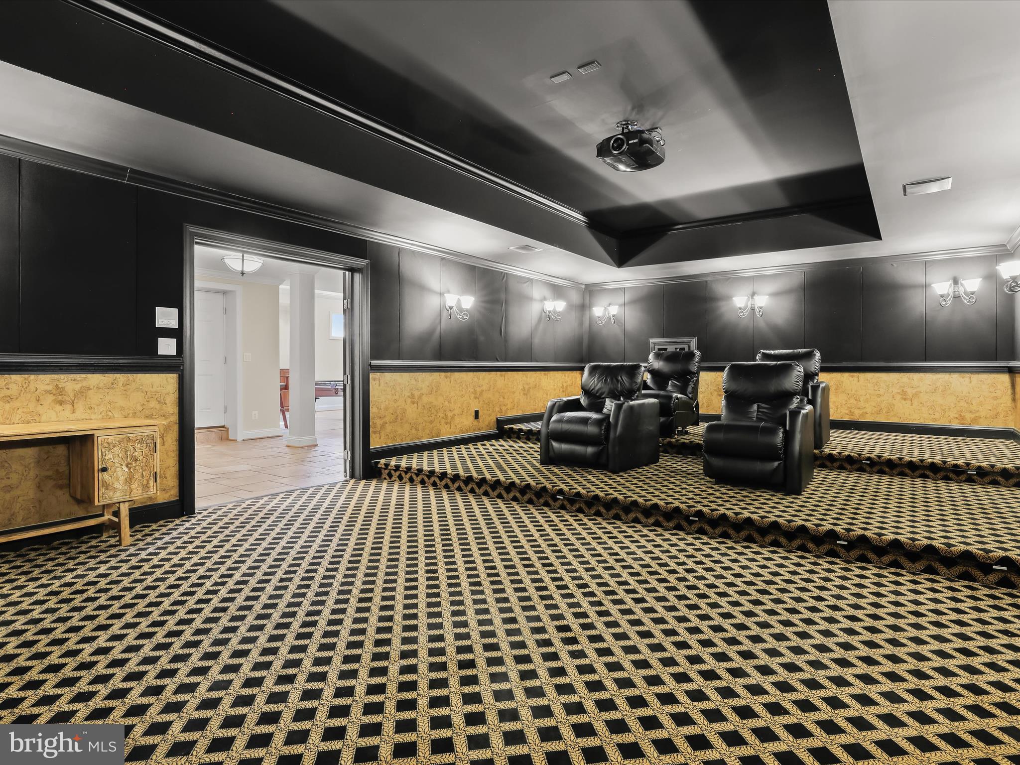 PIKESVILLE - Residential