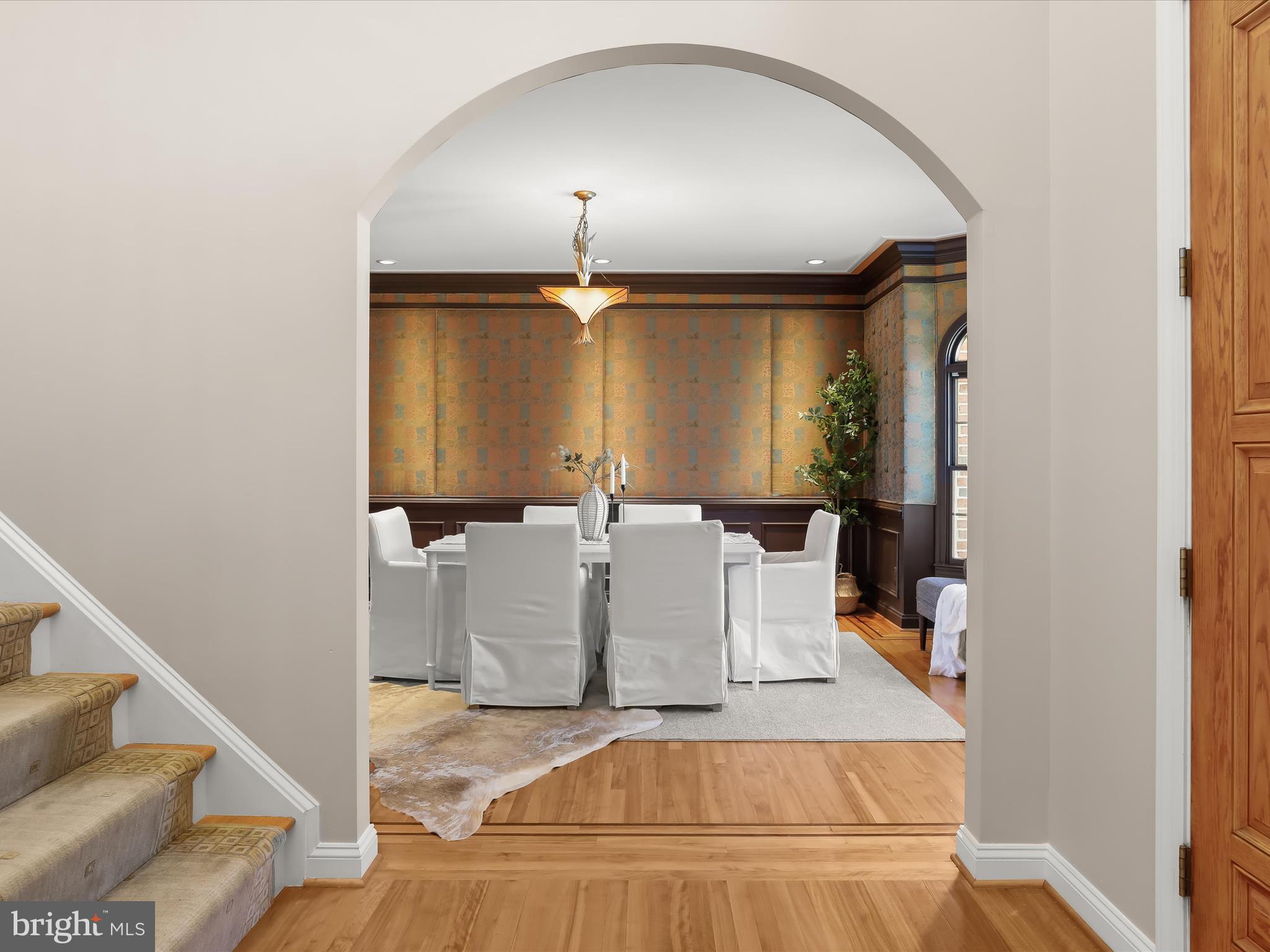 PIKESVILLE - Residential