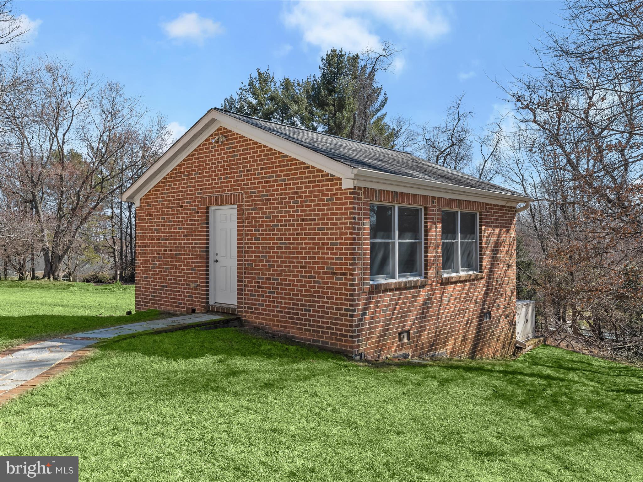 PIKESVILLE - Residential