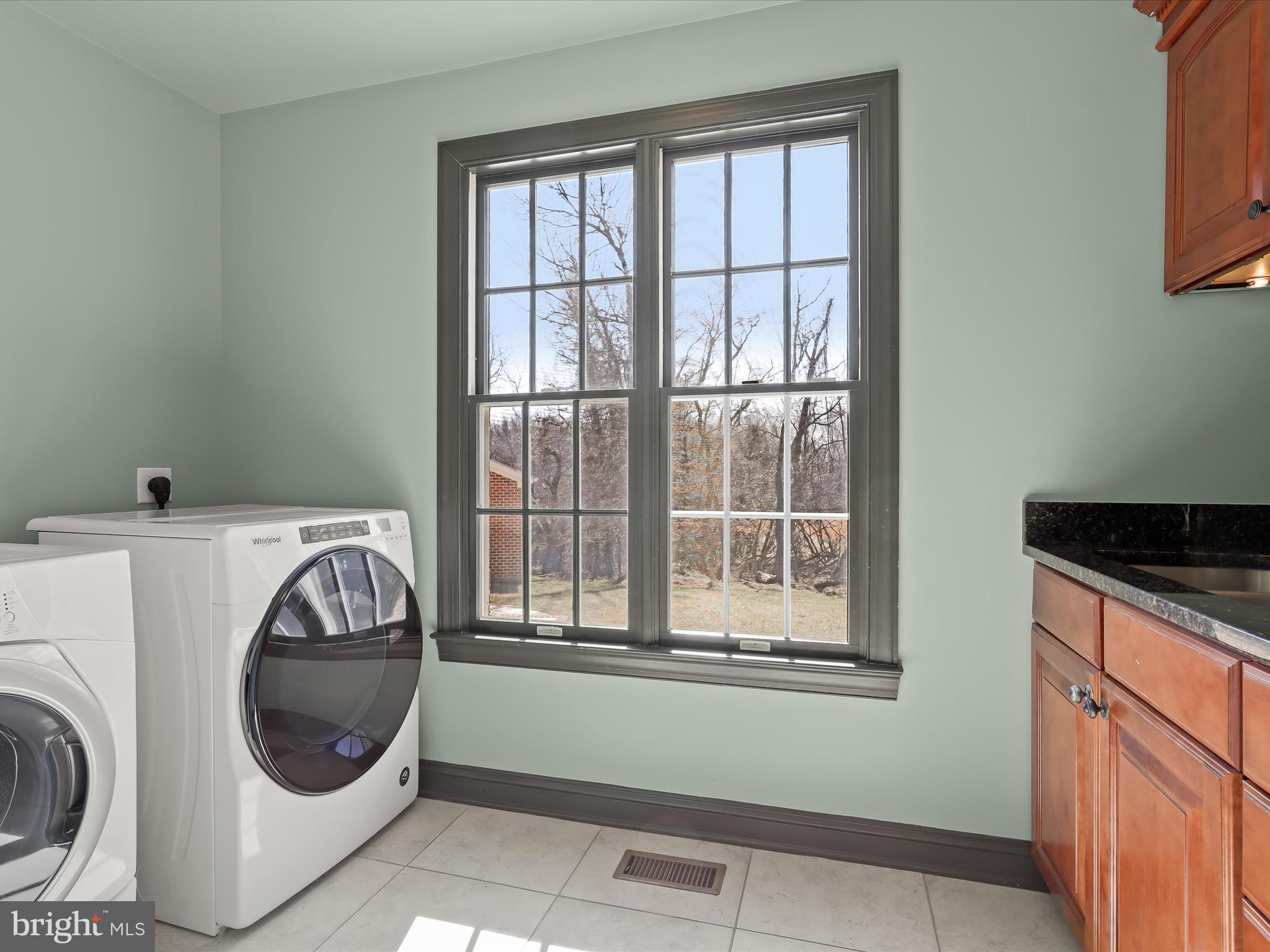 PIKESVILLE - Residential