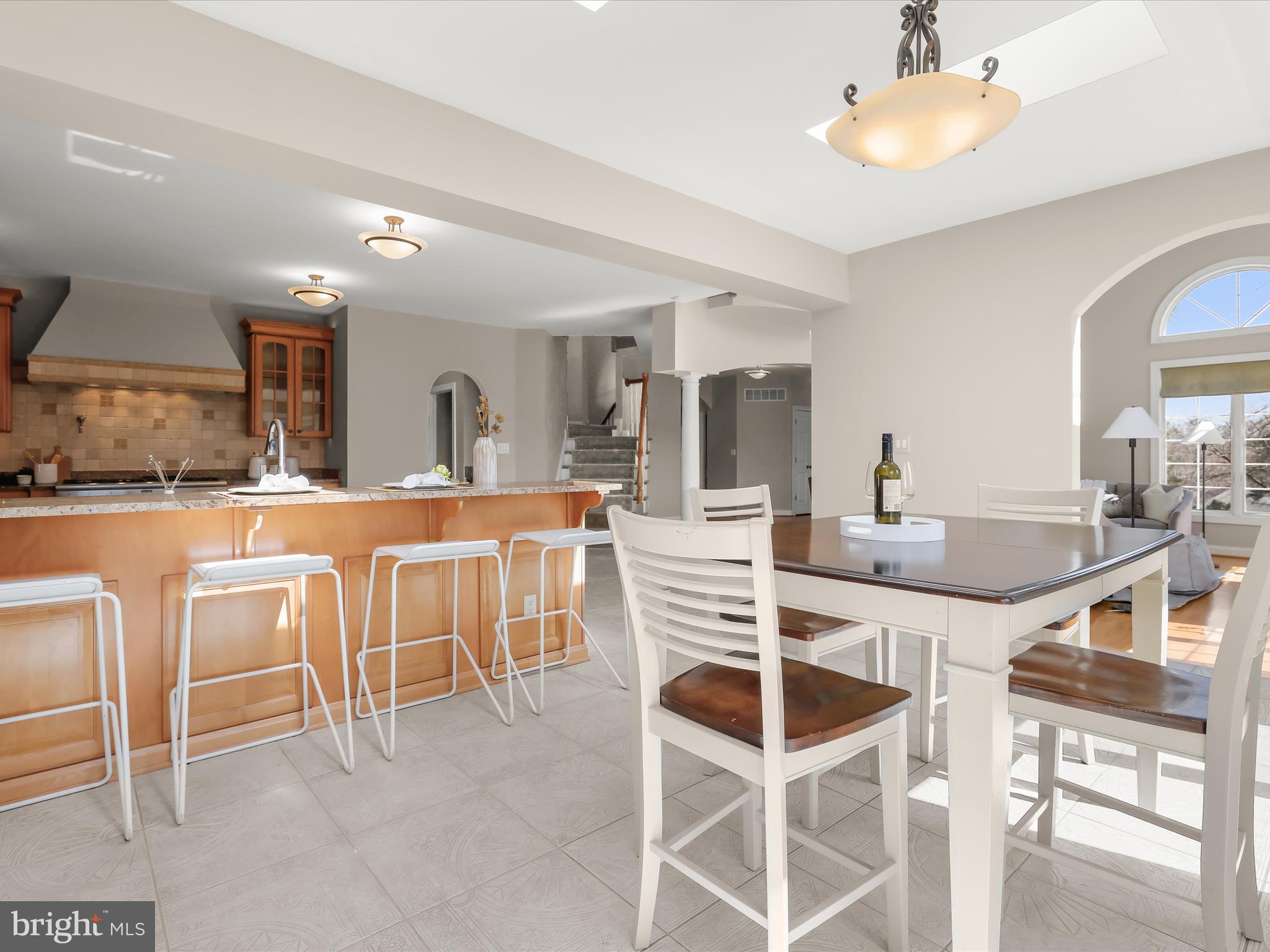 PIKESVILLE - Residential