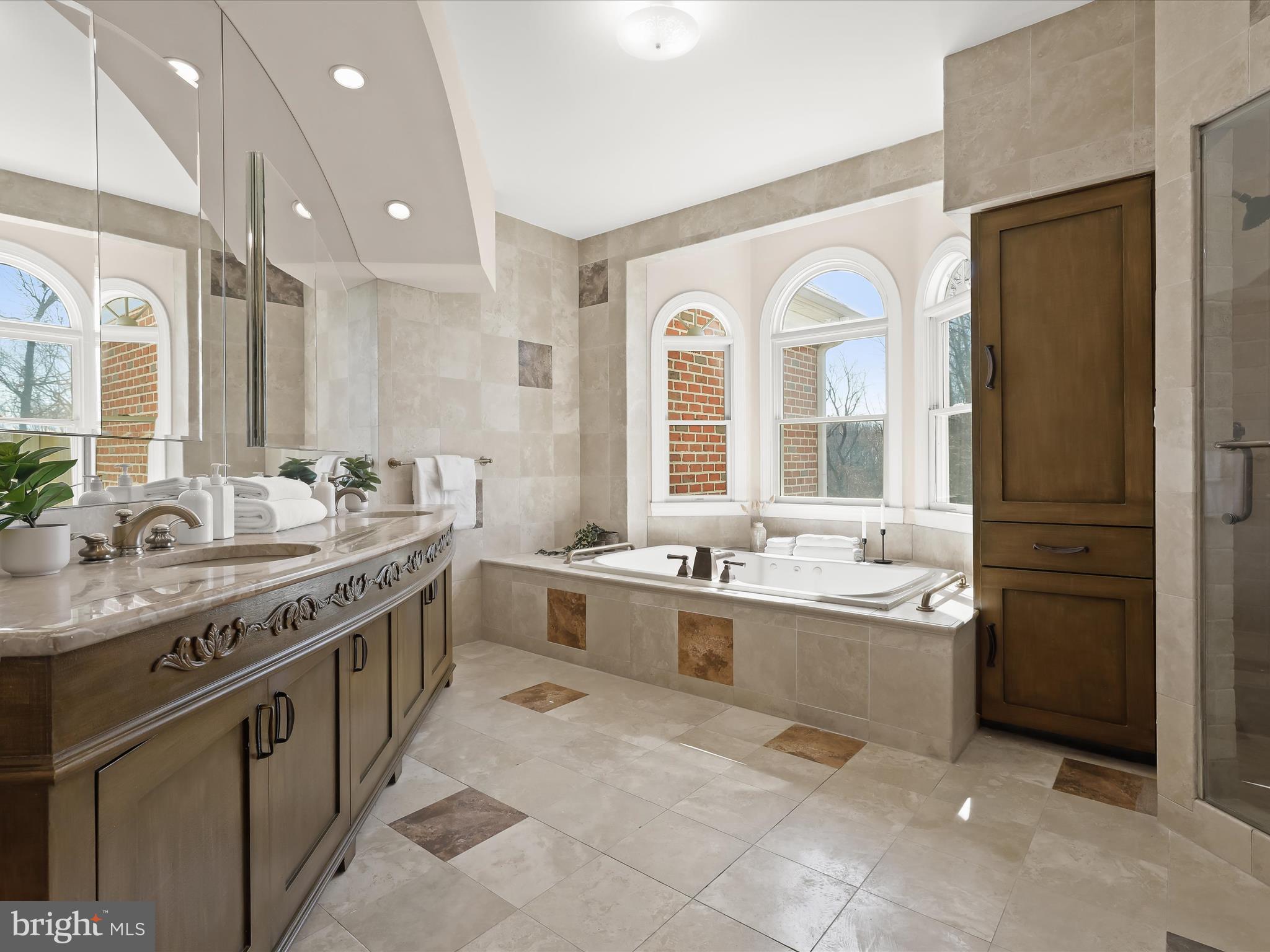 PIKESVILLE - Residential