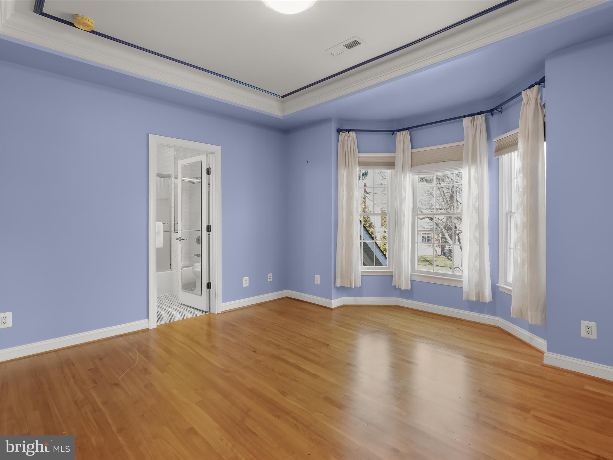 PIKESVILLE - Residential