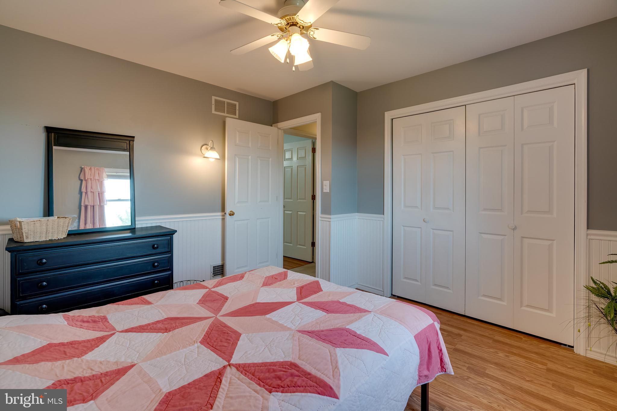 CLAY MANOR - Residential