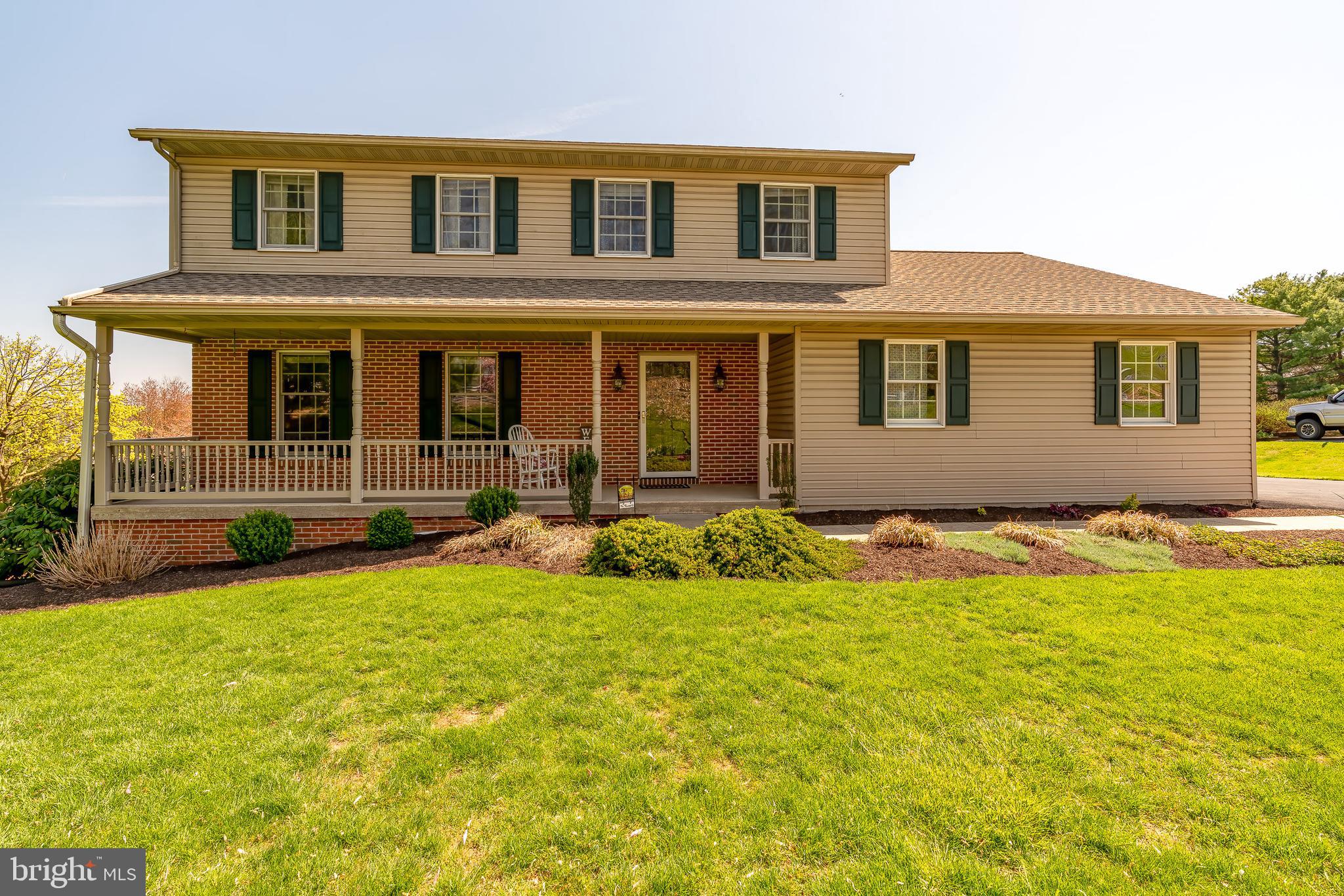 CLAY MANOR - Residential