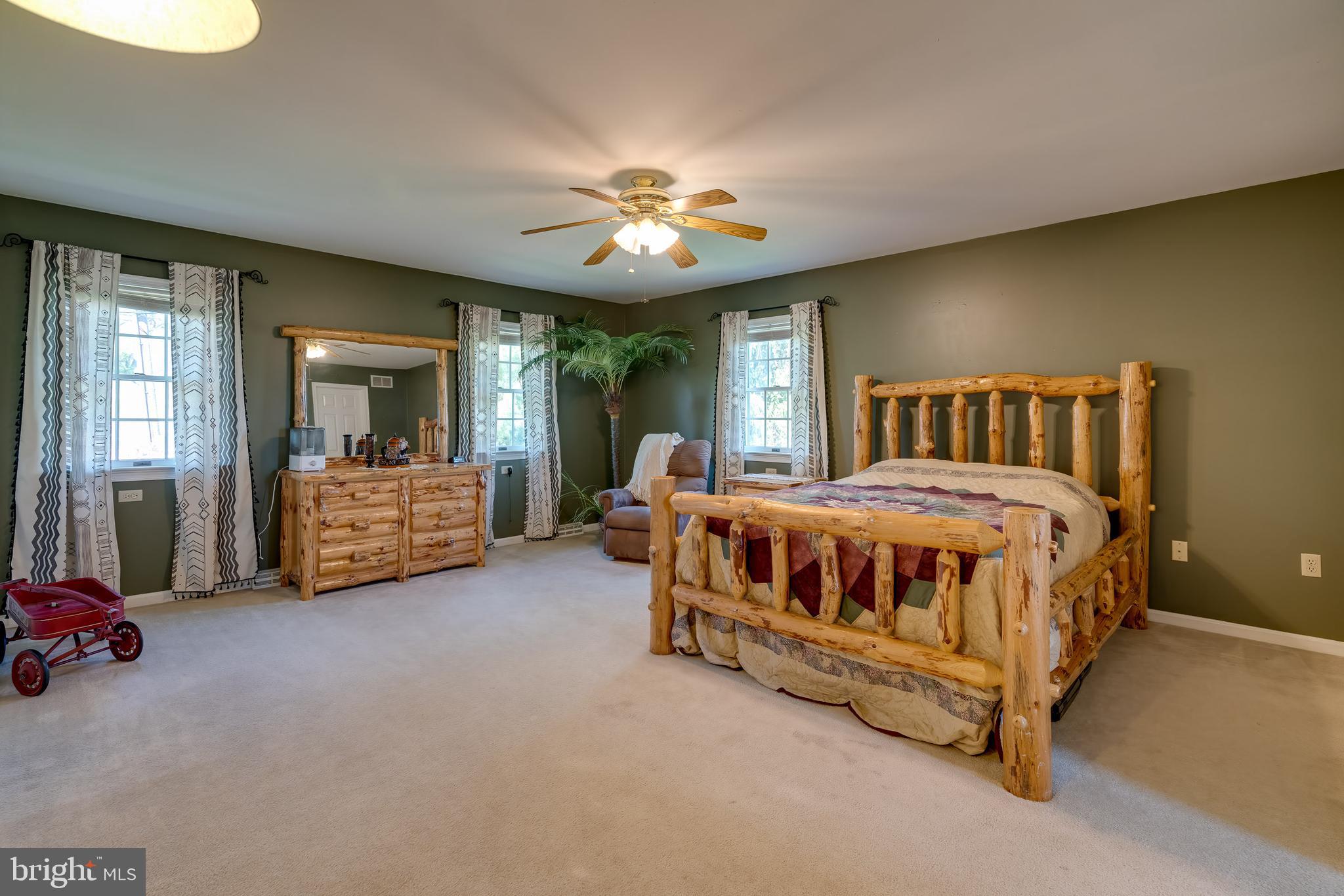 CLAY MANOR - Residential